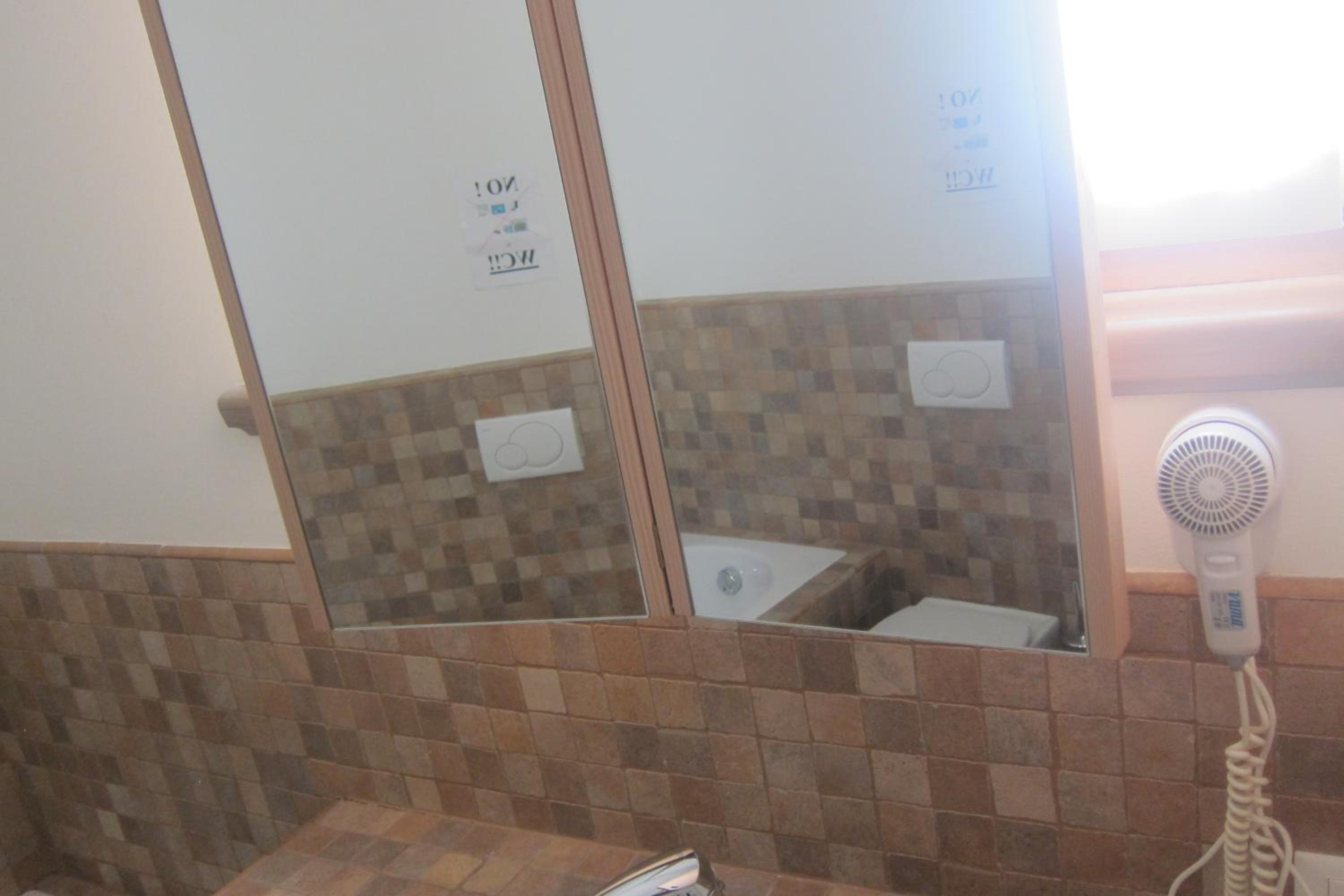Photo 39