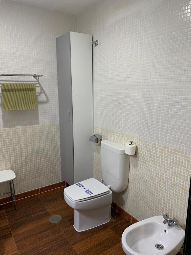 Hostal - Bungalows Camping Cáceres