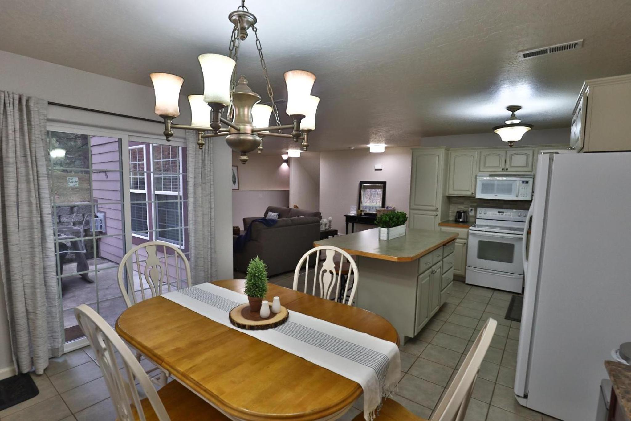 Peaceful Retreat in the Heart of Missoula view 4