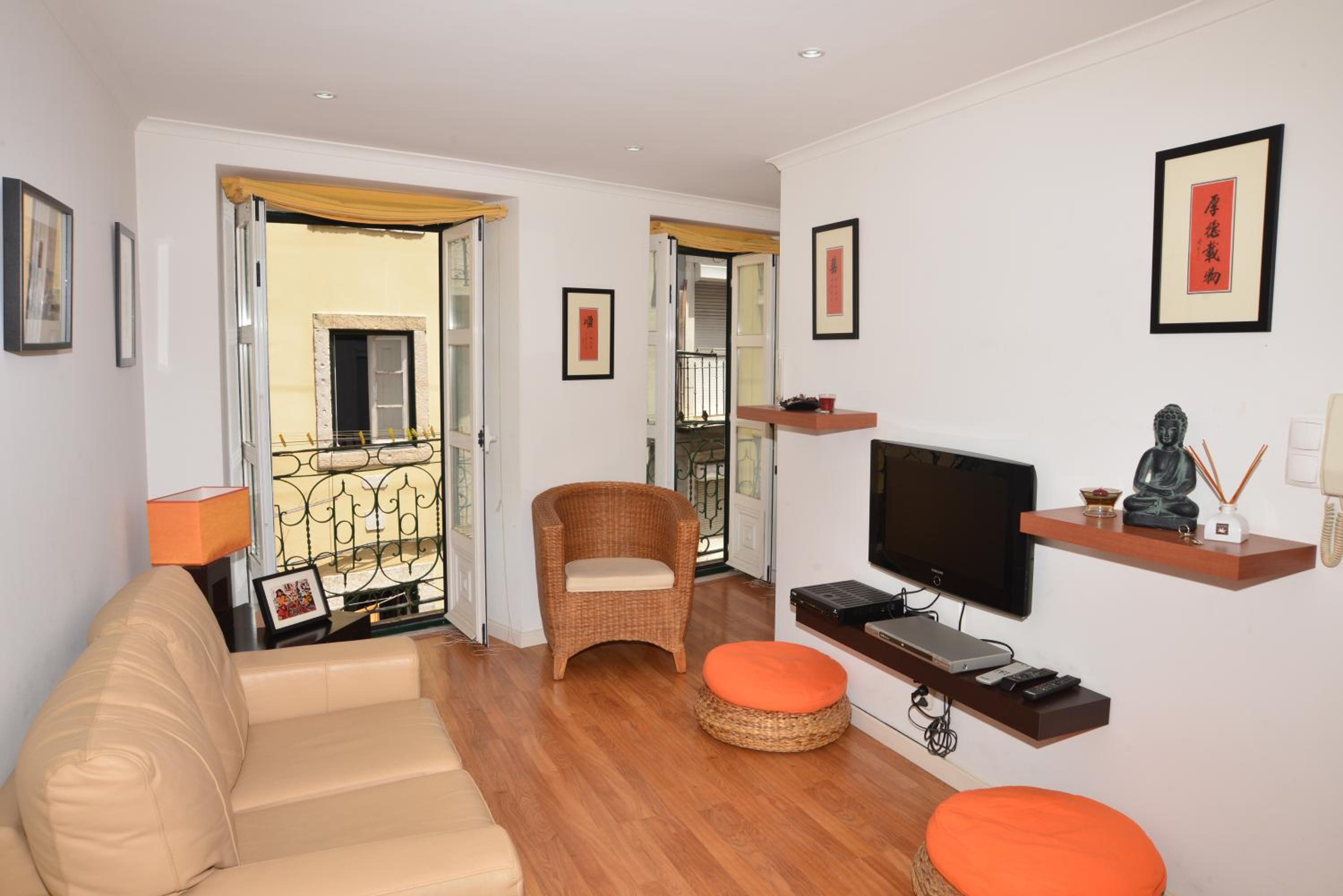 Apartamento Chiado Carmo 53 view 3
