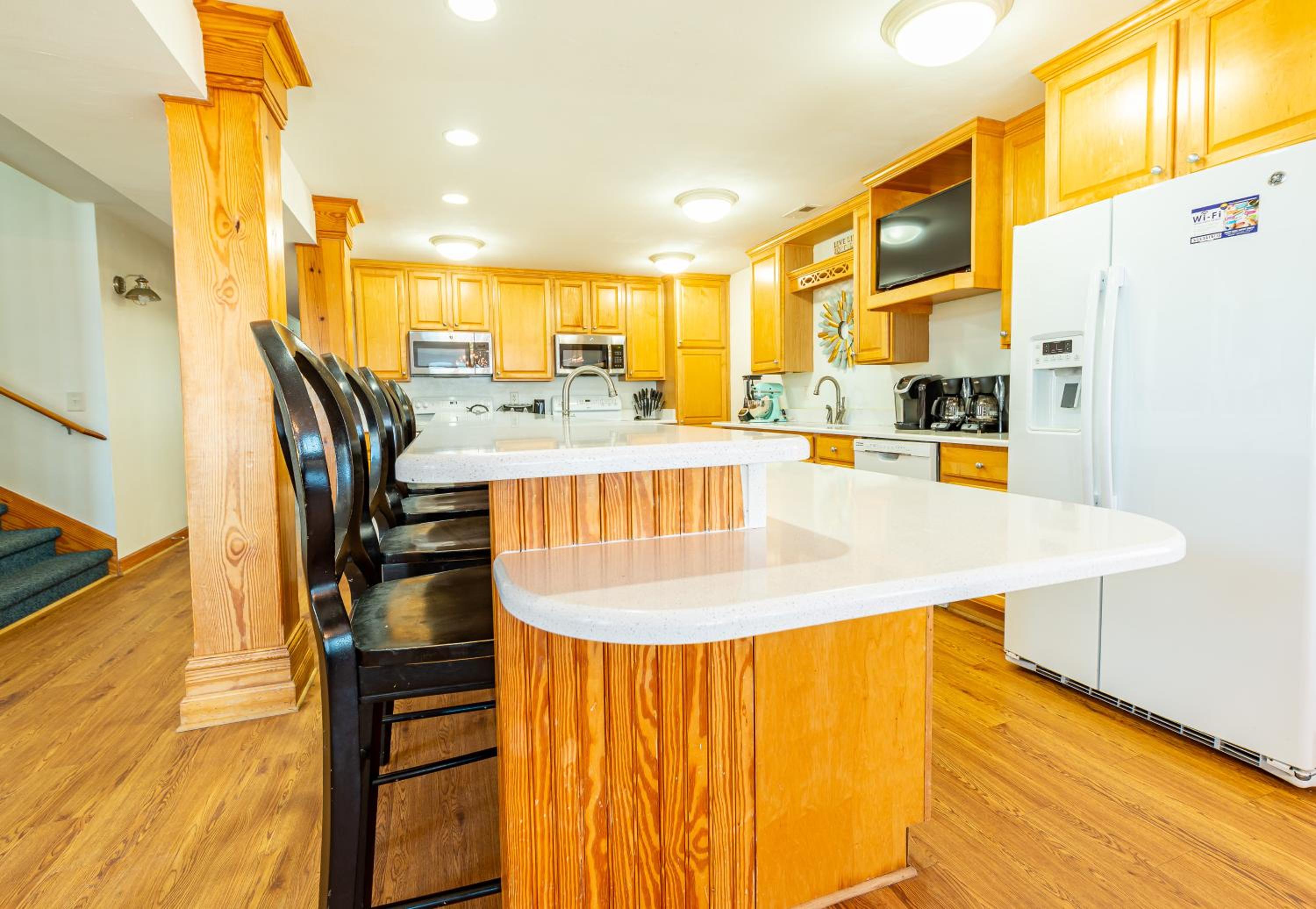 Blue Crush - KDH MP 8, Oceanfront, Ocean Views, Pool, Cabana, Hot Tub, Elevator, Rec Room, Pets OK