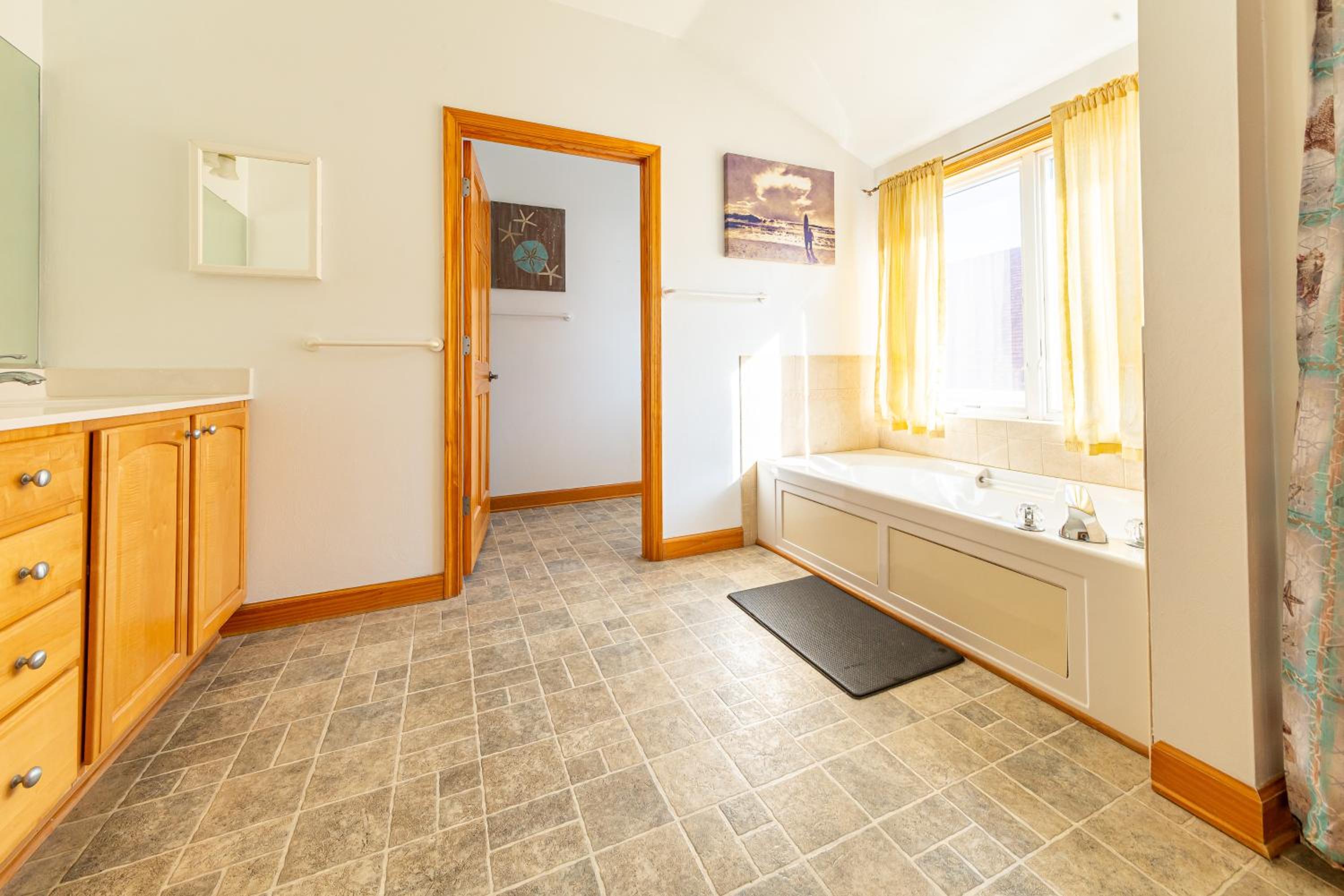 Blue Crush - KDH MP 8, Oceanfront, Ocean Views, Pool, Cabana, Hot Tub, Elevator, Rec Room, Pets OK