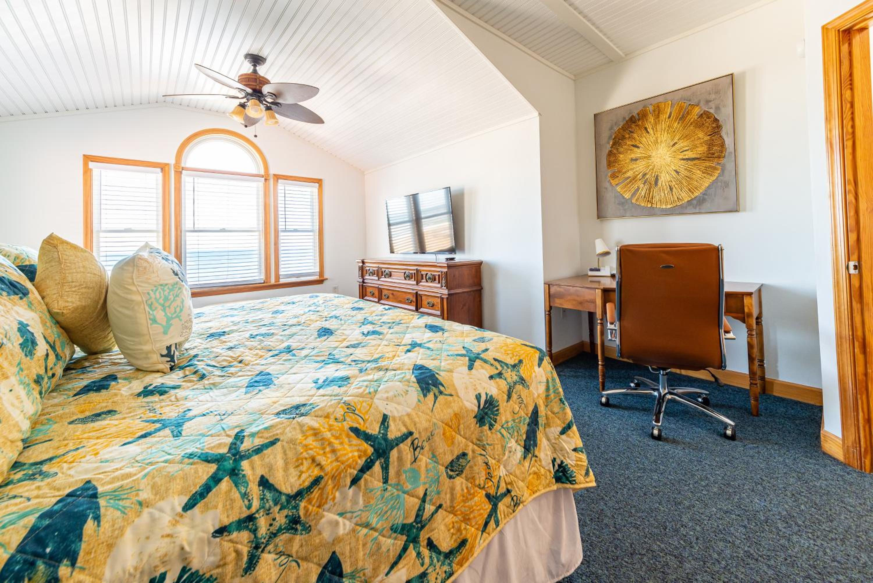 Blue Crush - KDH MP 8, Oceanfront, Ocean Views, Pool, Cabana, Hot Tub, Elevator, Rec Room, Pets OK