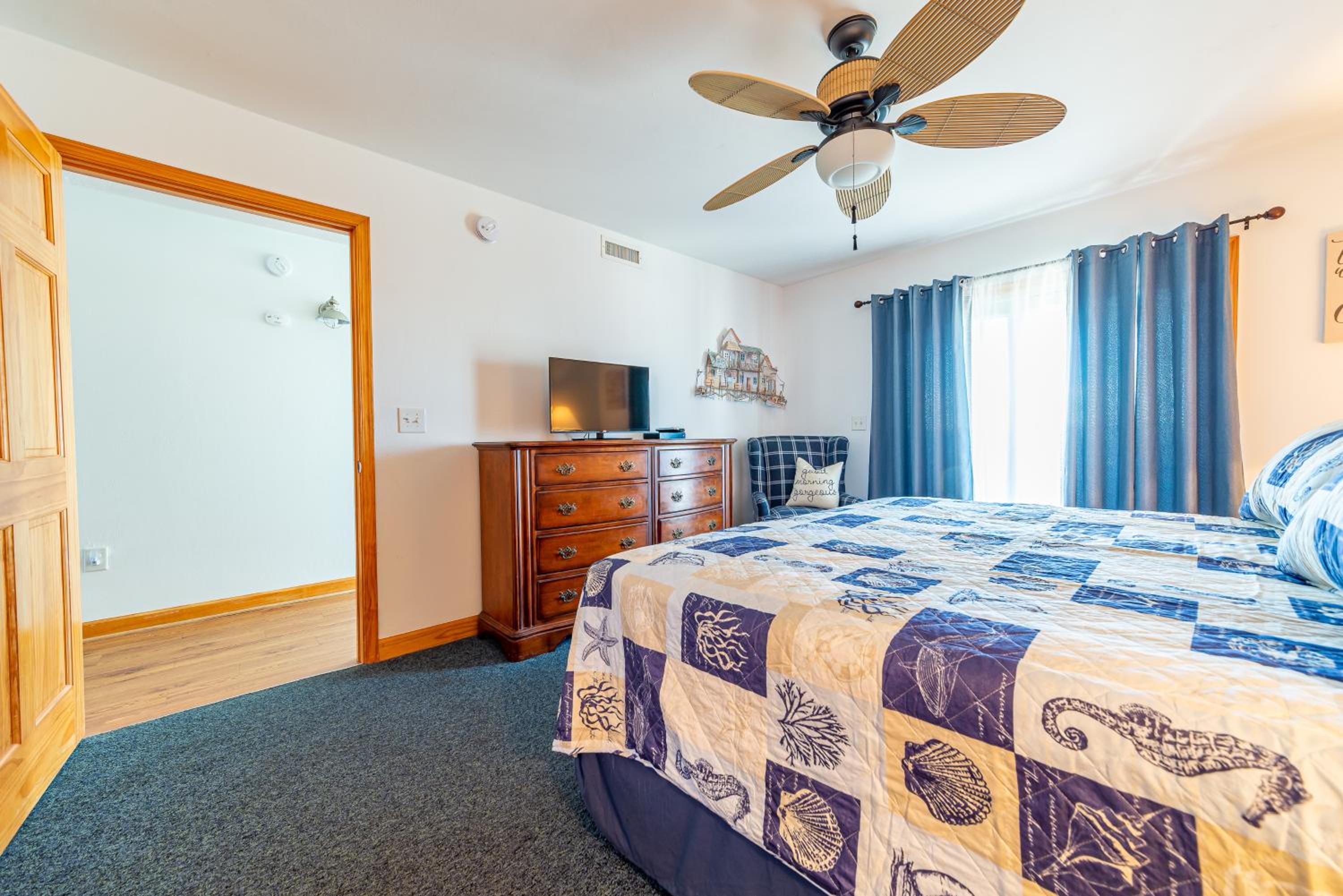Blue Crush - KDH MP 8, Oceanfront, Ocean Views, Pool, Cabana, Hot Tub, Elevator, Rec Room, Pets OK