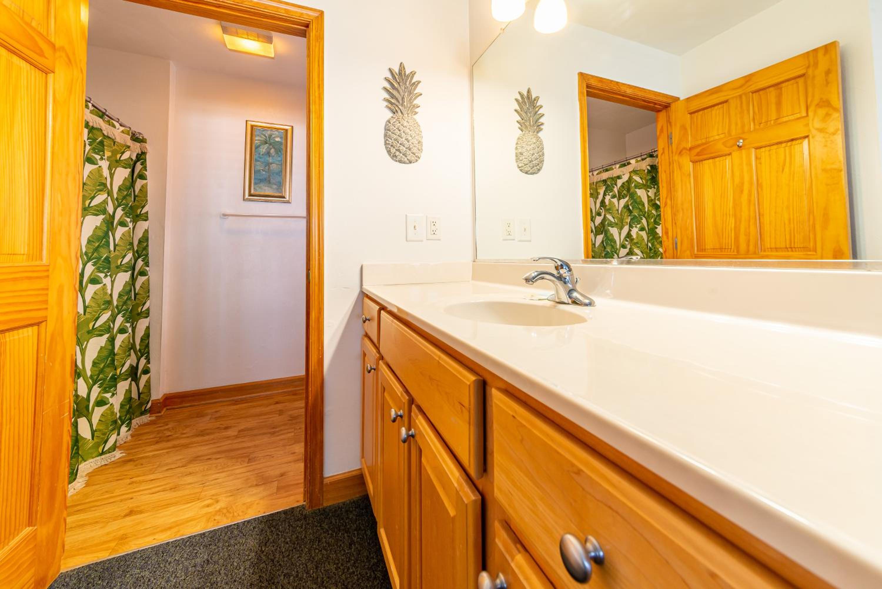 Blue Crush - KDH MP 8, Oceanfront, Ocean Views, Pool, Cabana, Hot Tub, Elevator, Rec Room, Pets OK