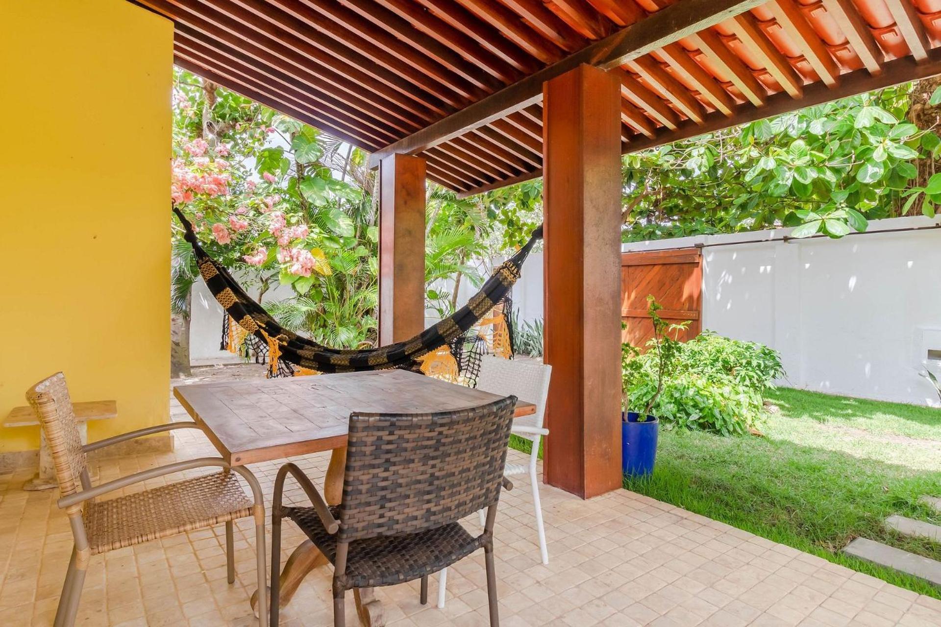 IP01 House 5 Suites 100m from Pedra do Sal Beach