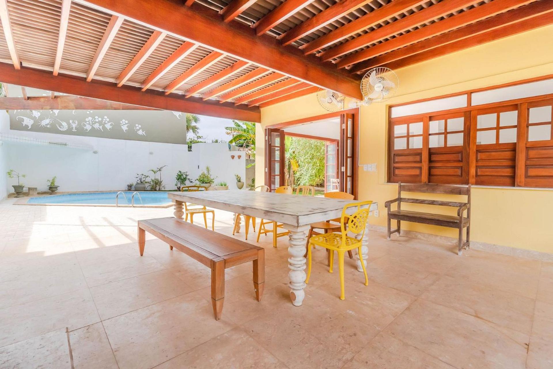 IP01 House 5 Suites 100m from Pedra do Sal Beach