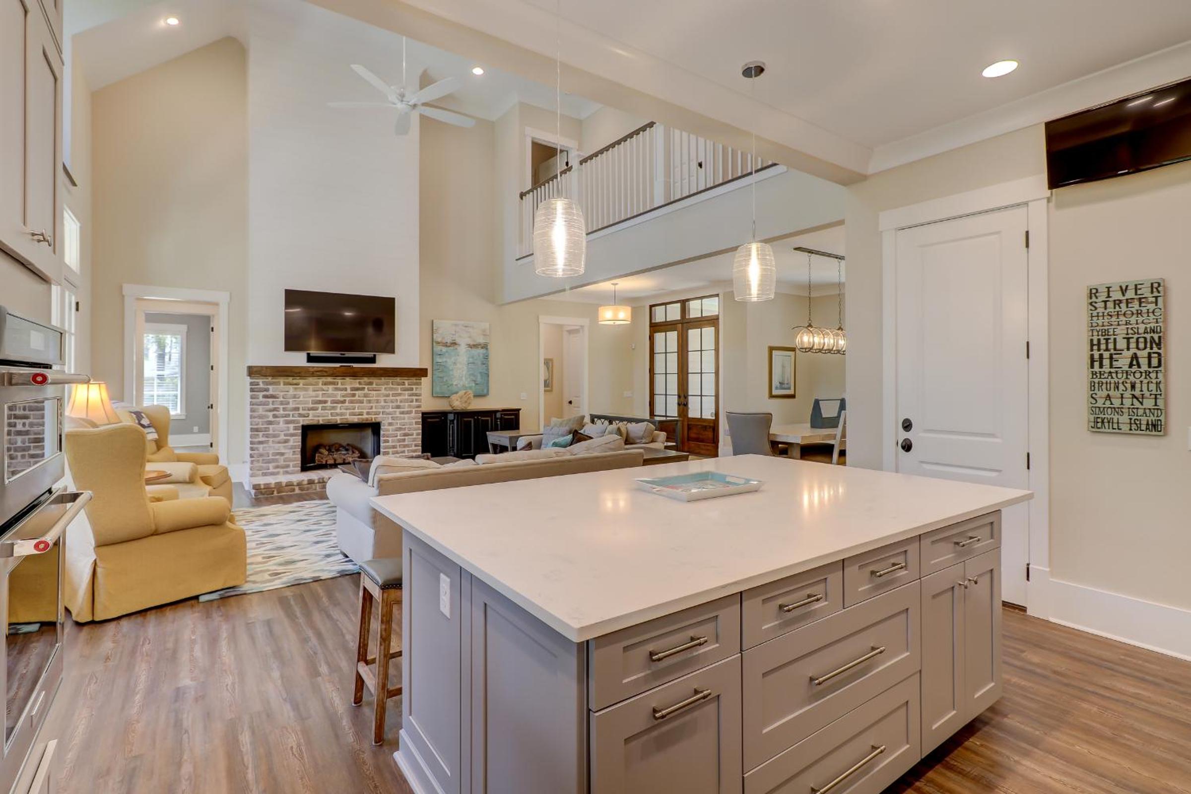 1 Cedar Waxwing 5 BR Home Private Pool