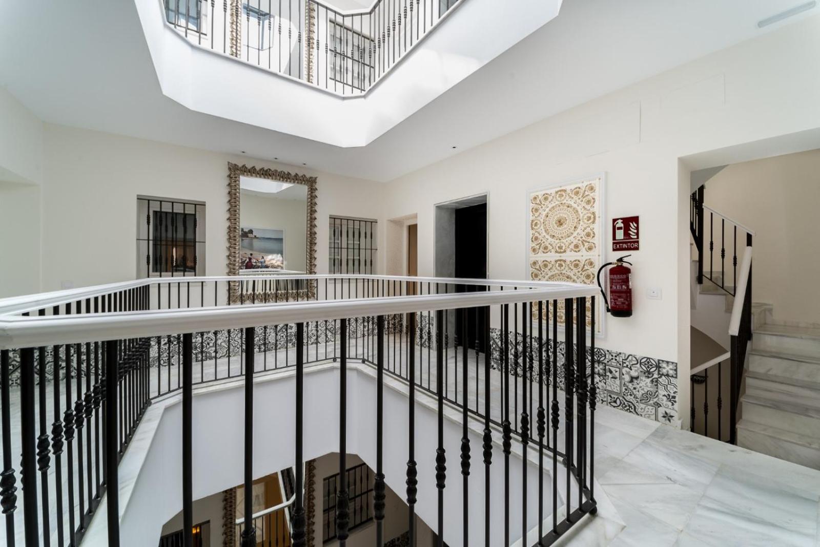 Hotel Fabio Catedral I - Image 1