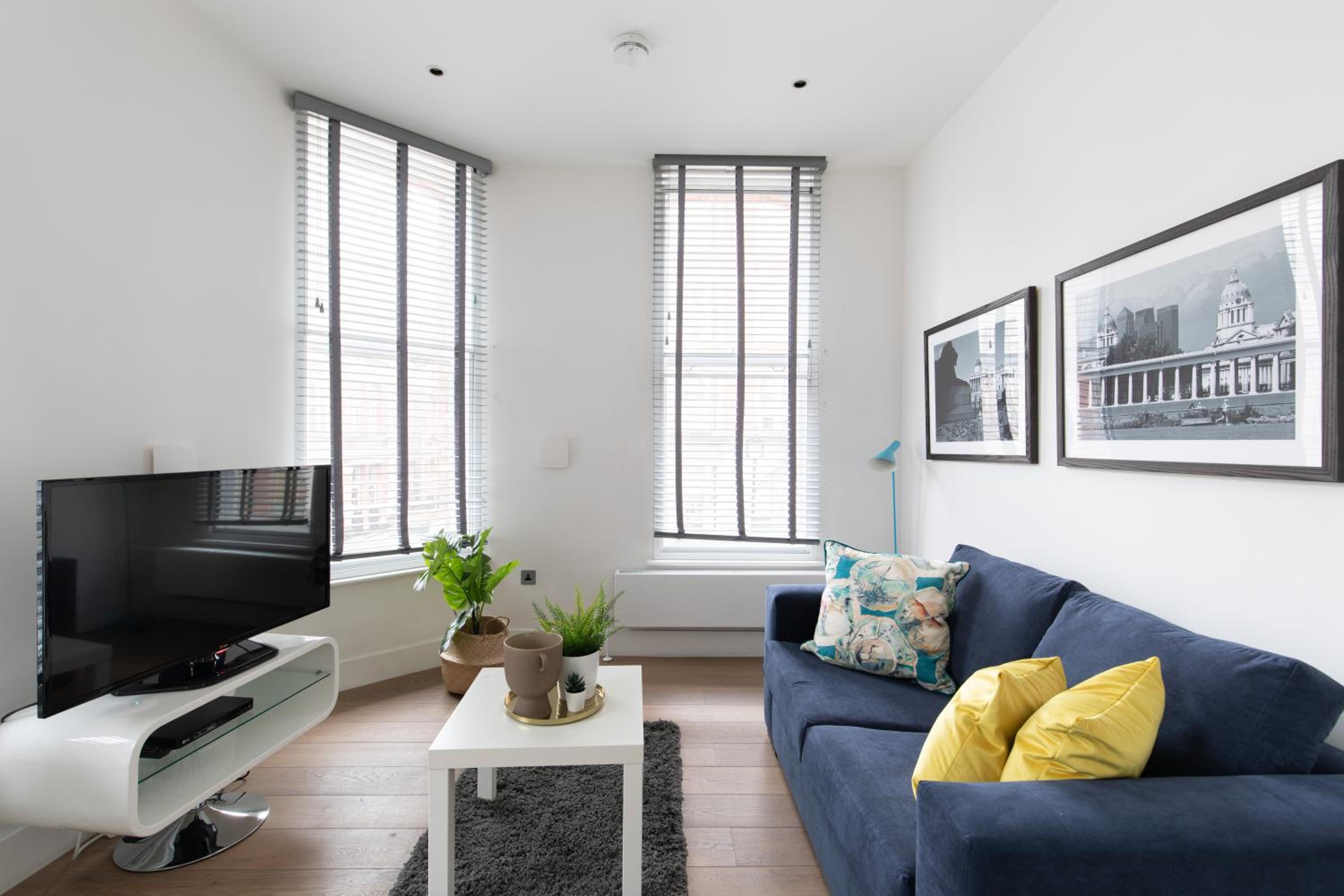 homely – Central London West End Apartments photo 5