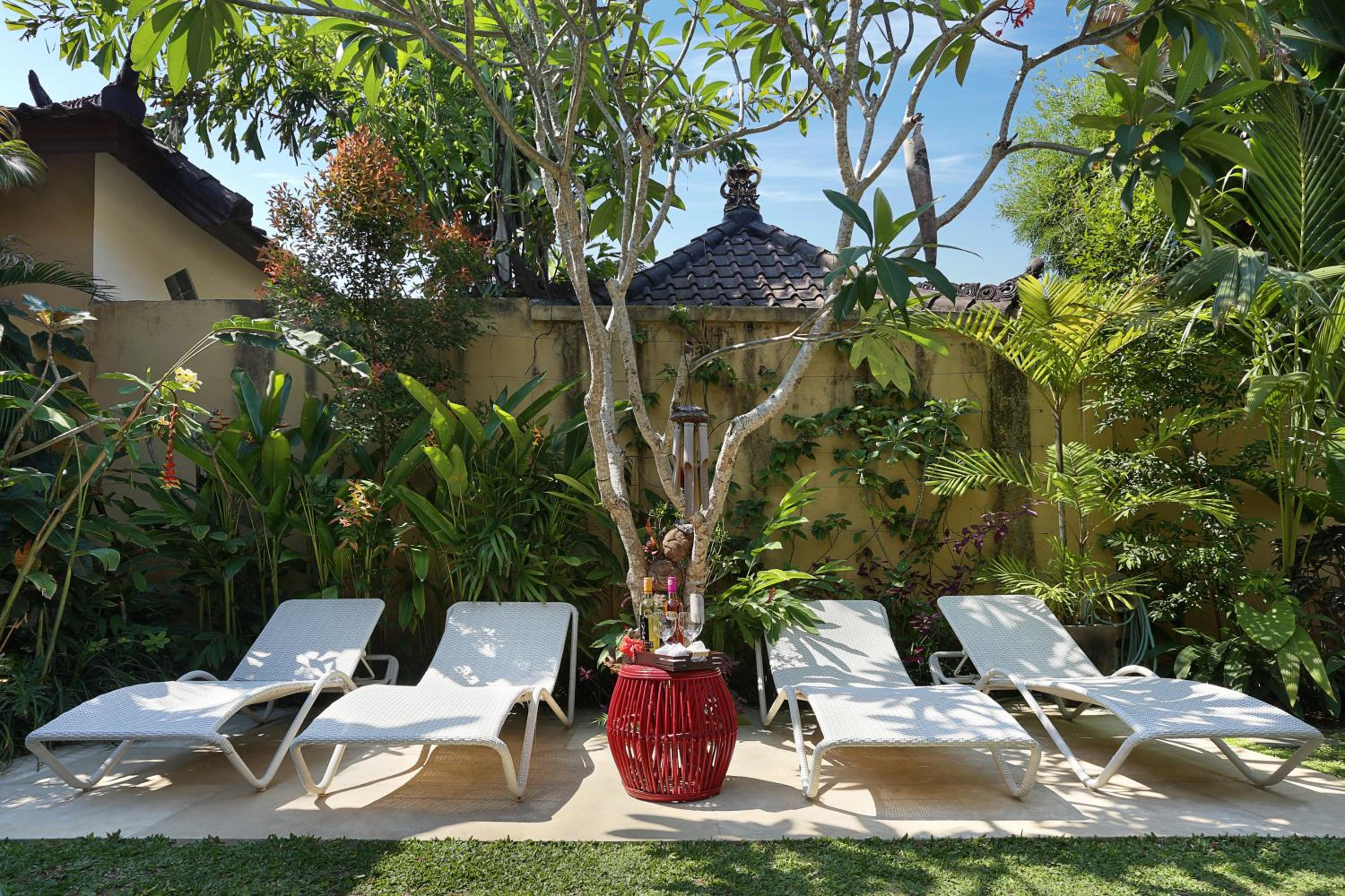 Villa Agni - BEST location! 3BR villa at the heart of Seminyak view 5