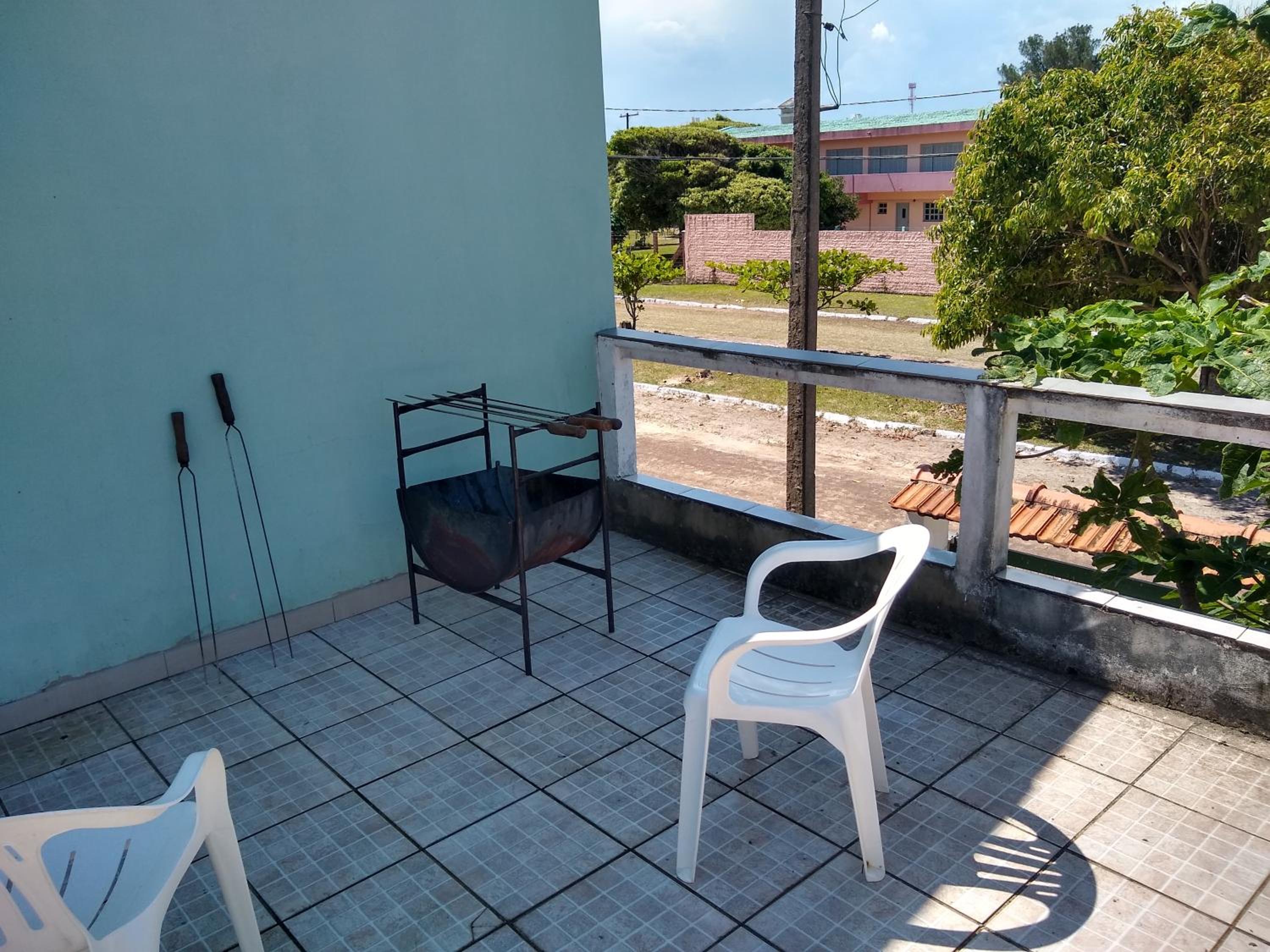 Apartamento família perto do mar