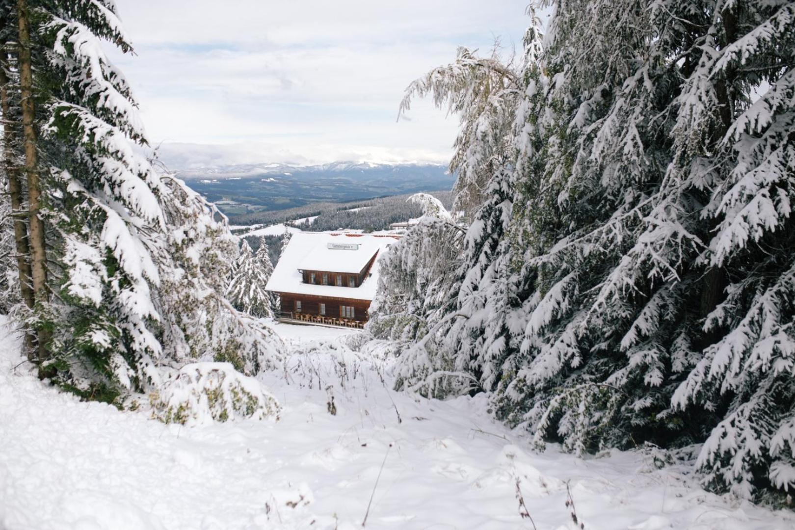 Gamsberg Hütte view 2