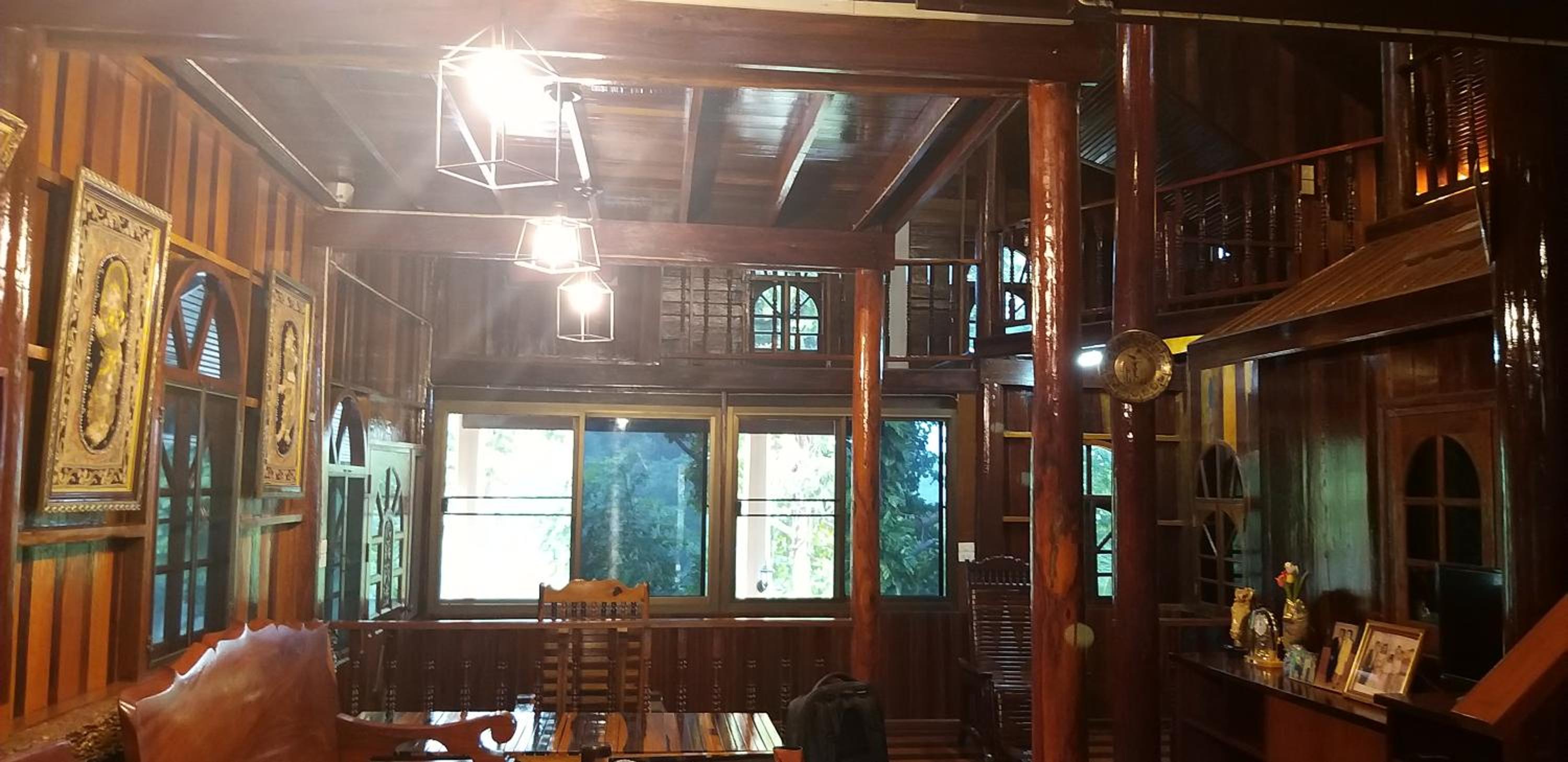 Ratmanee House