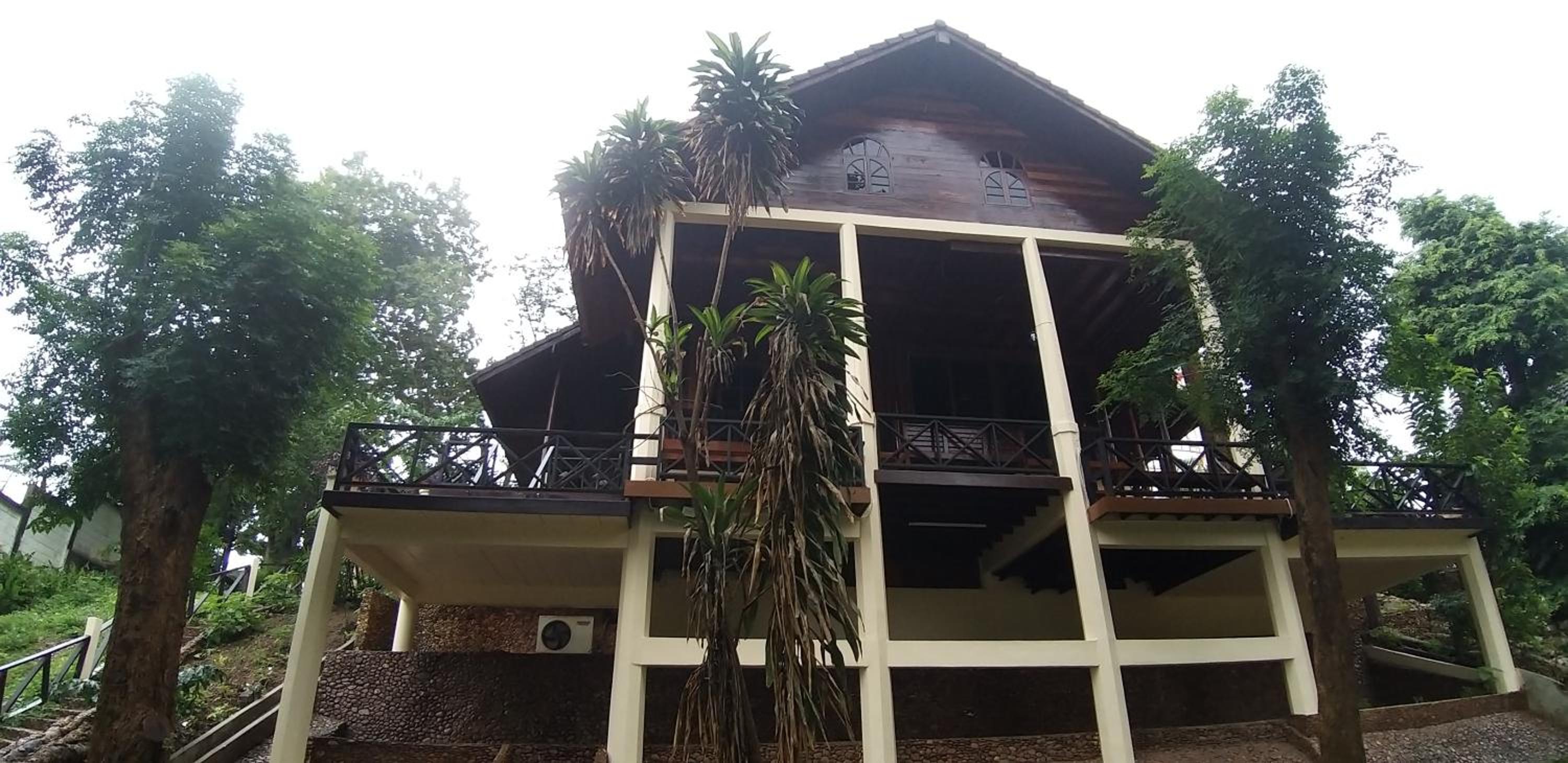 Ratmanee House