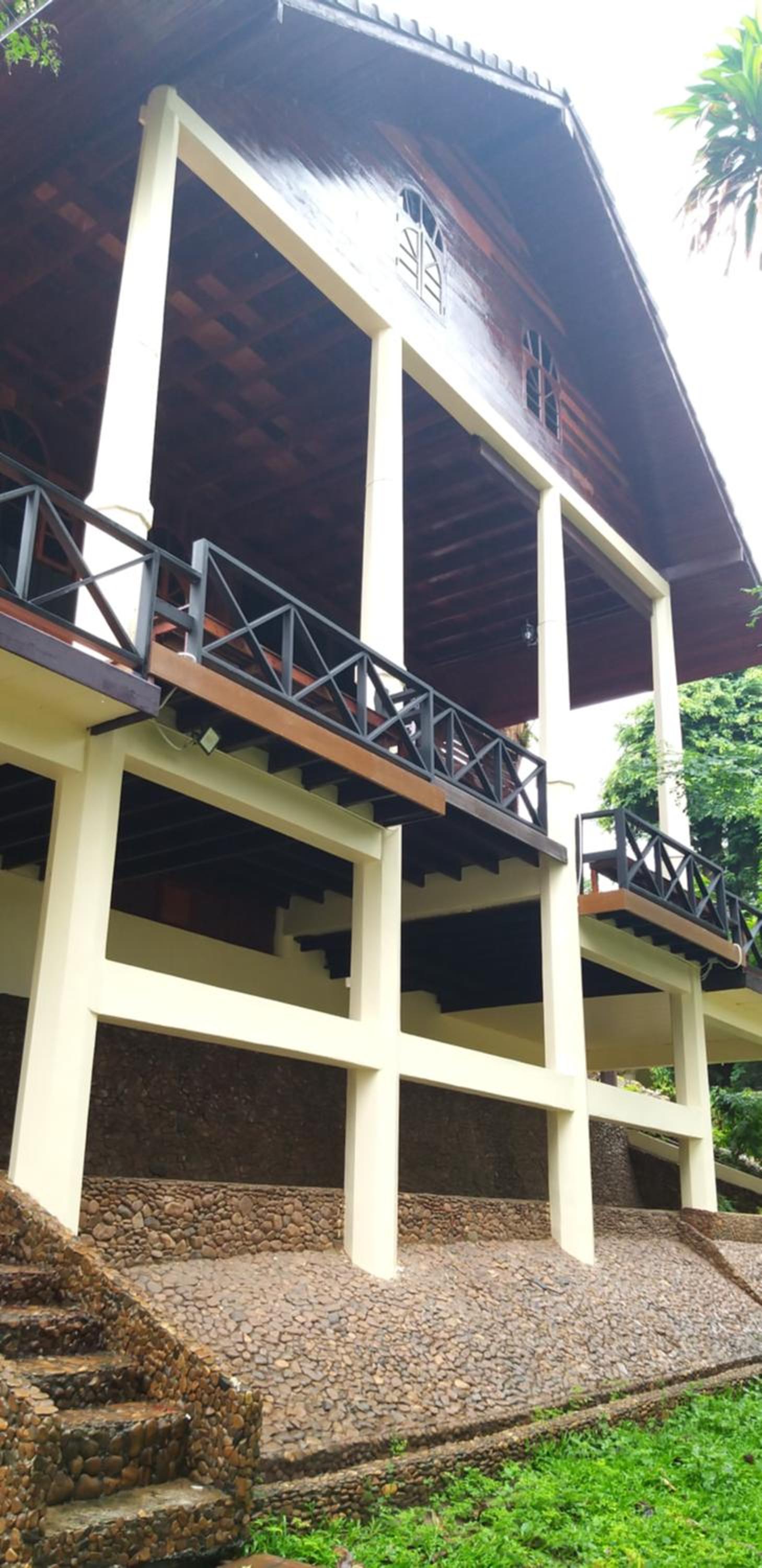 Ratmanee House