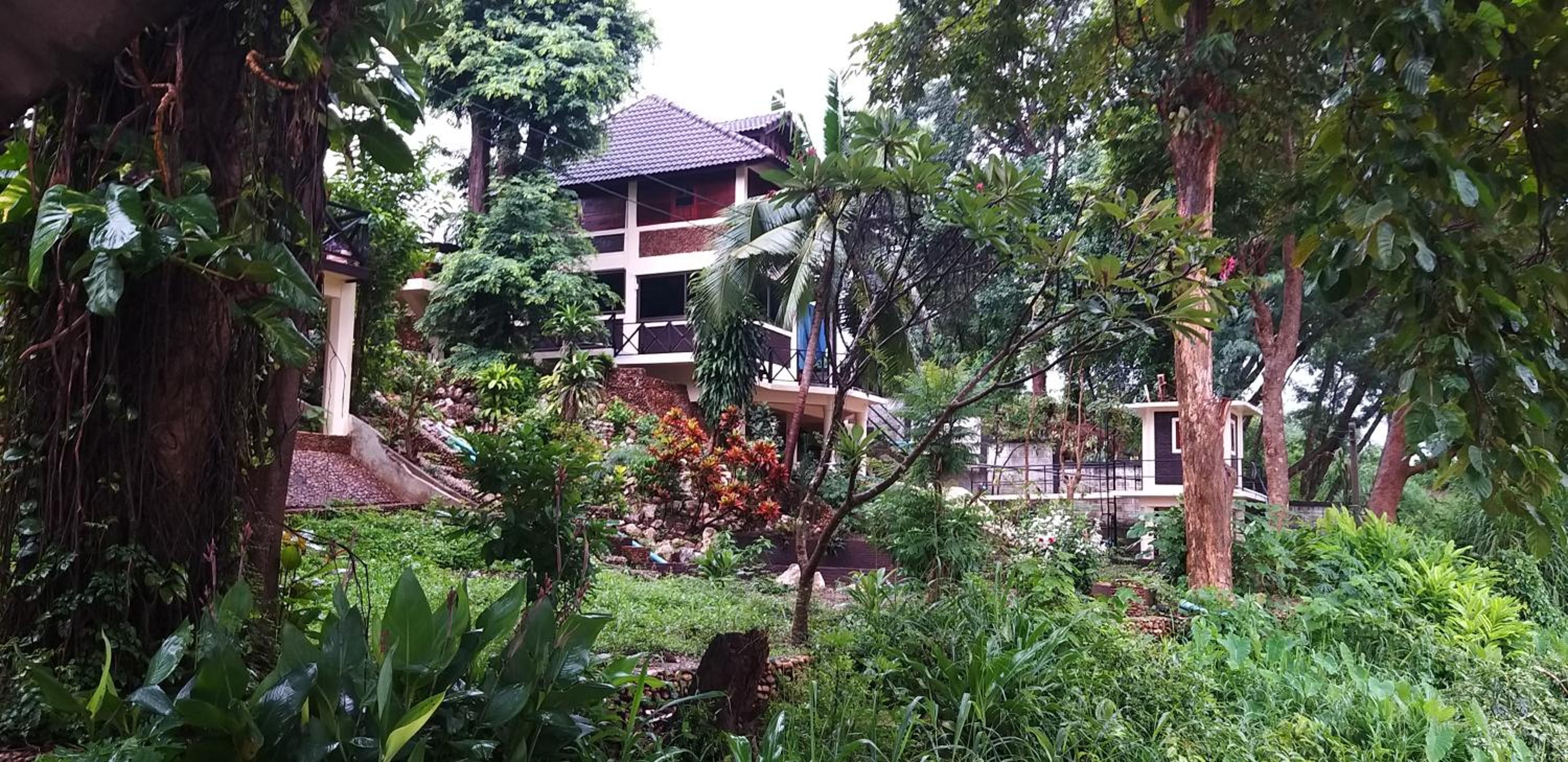 Ratmanee House