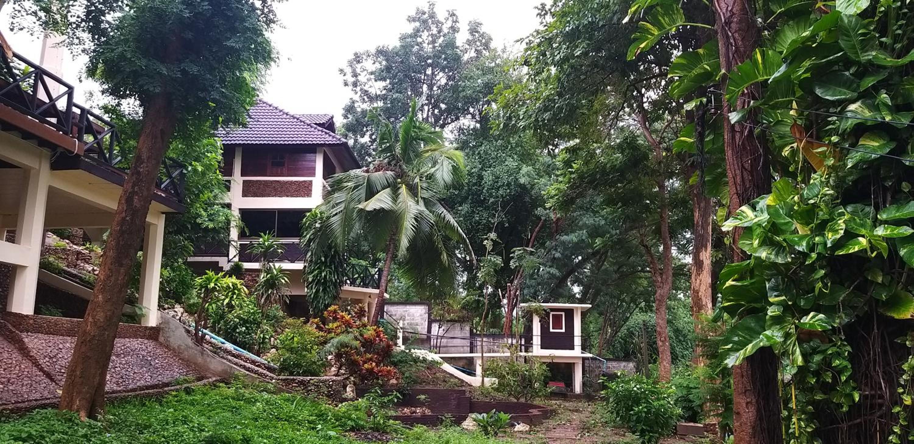 Ratmanee House