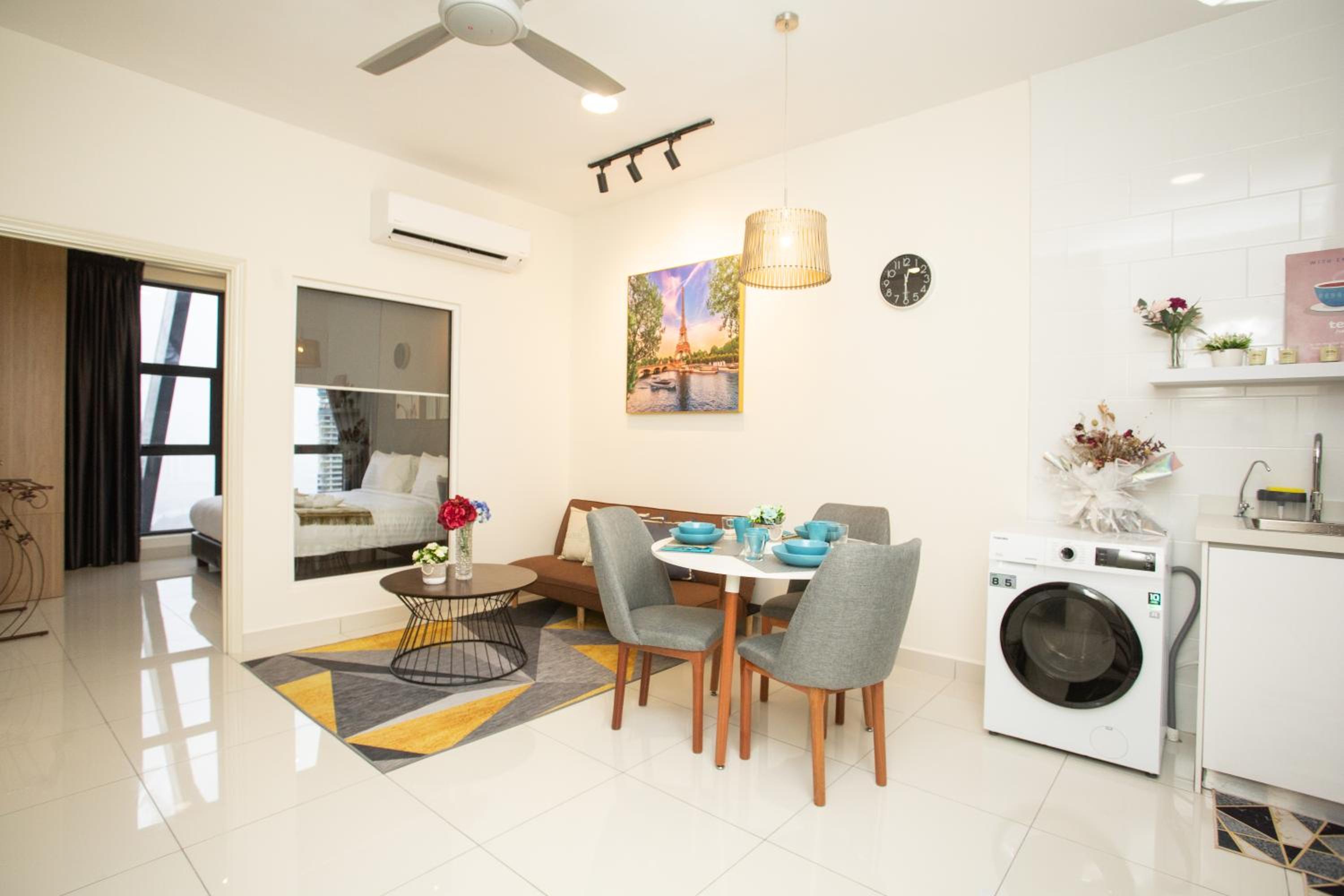 ARTE MONT KIARA BY PSM Luxury Suites, photo 41