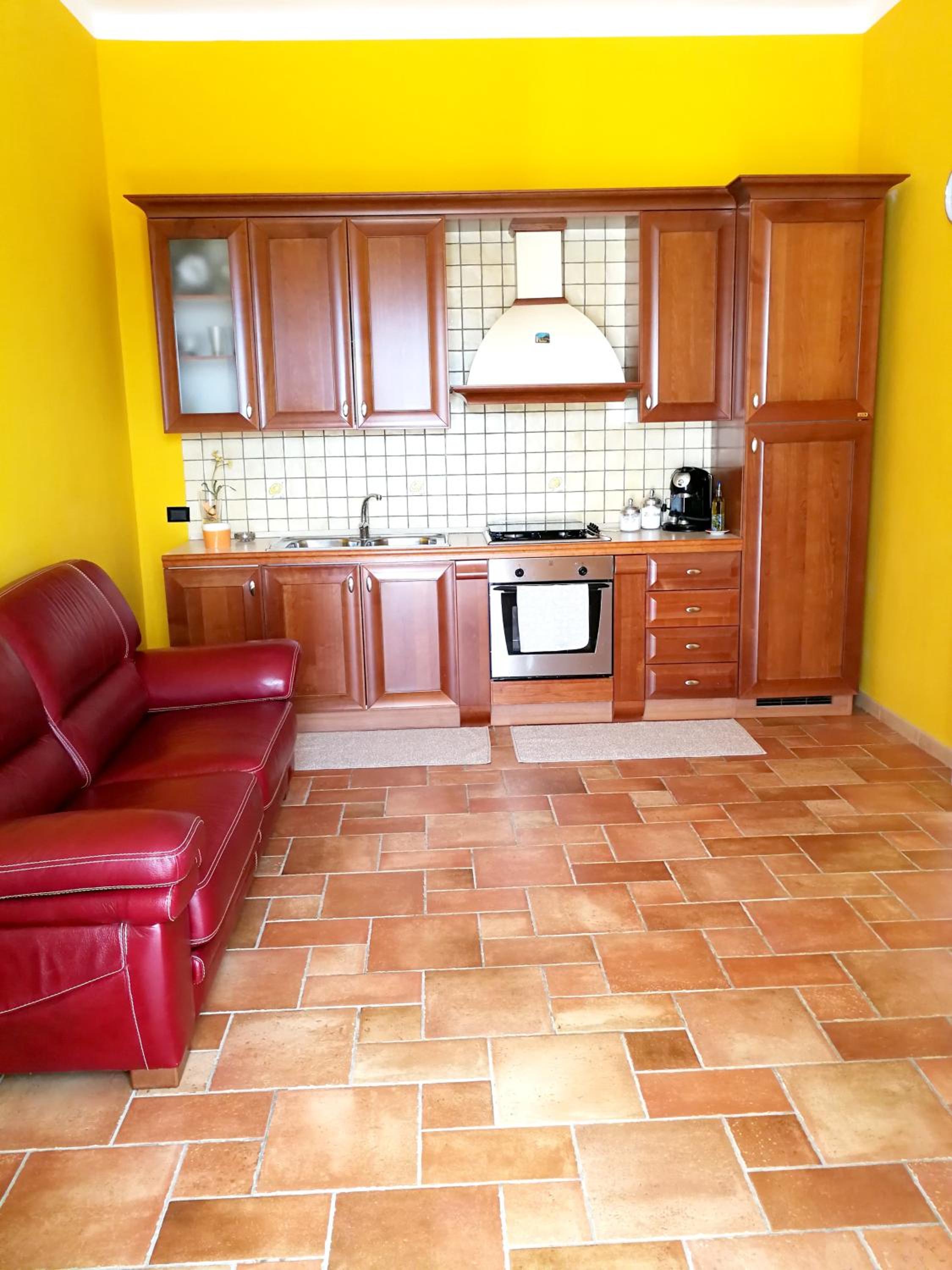 Charming apartment in Montallegro with sea view