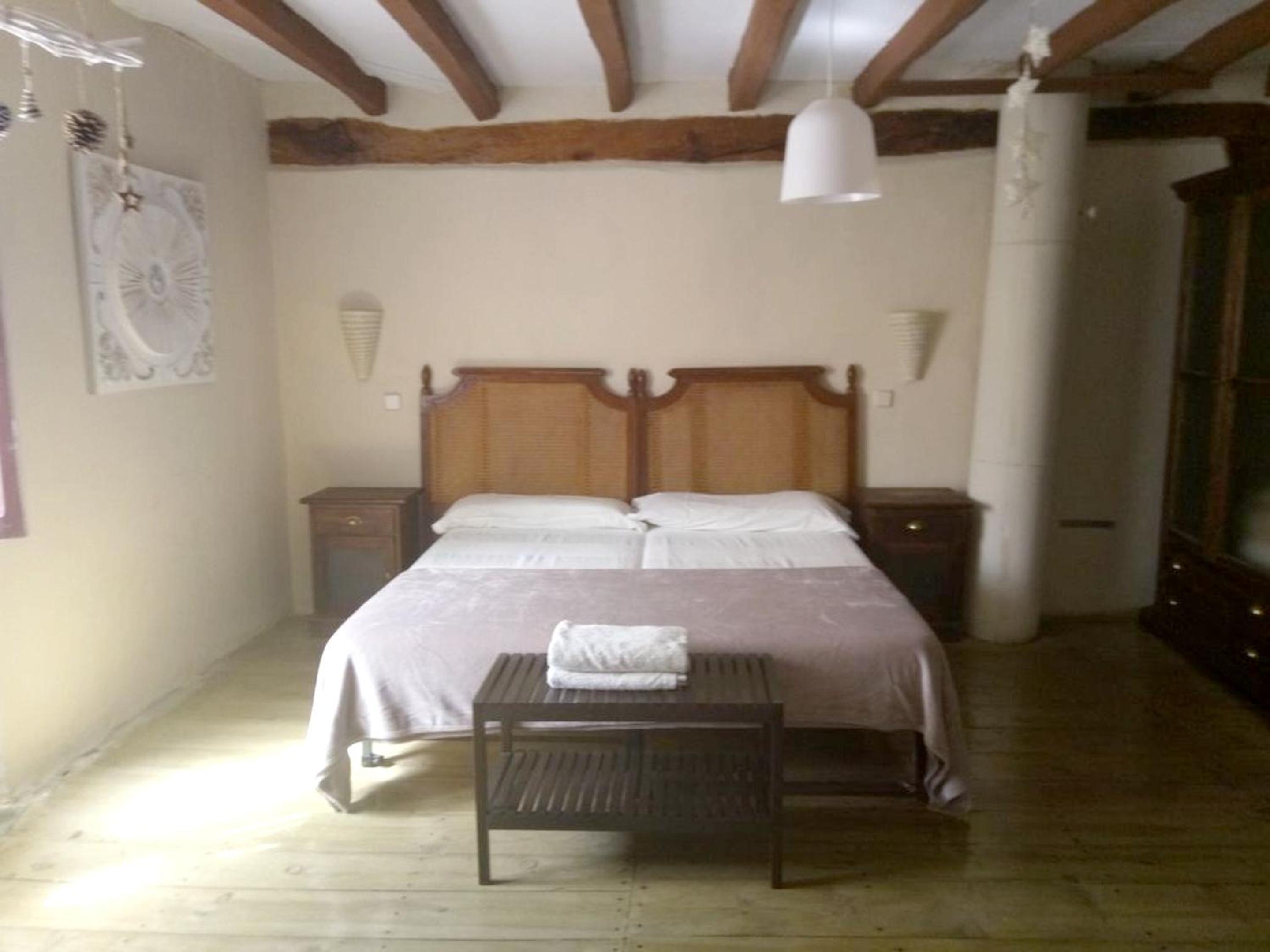 Spacious villa with private pool - Campo de Cuéllar