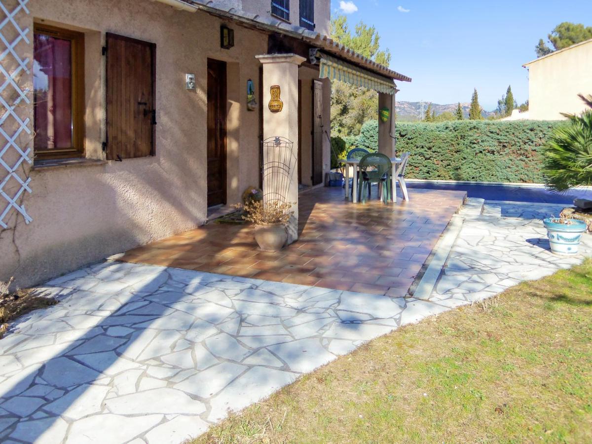 Villa de 3 chambres avec piscine privee jardin clos et wifi a Saint Raphael a 6 km de la plage view 3