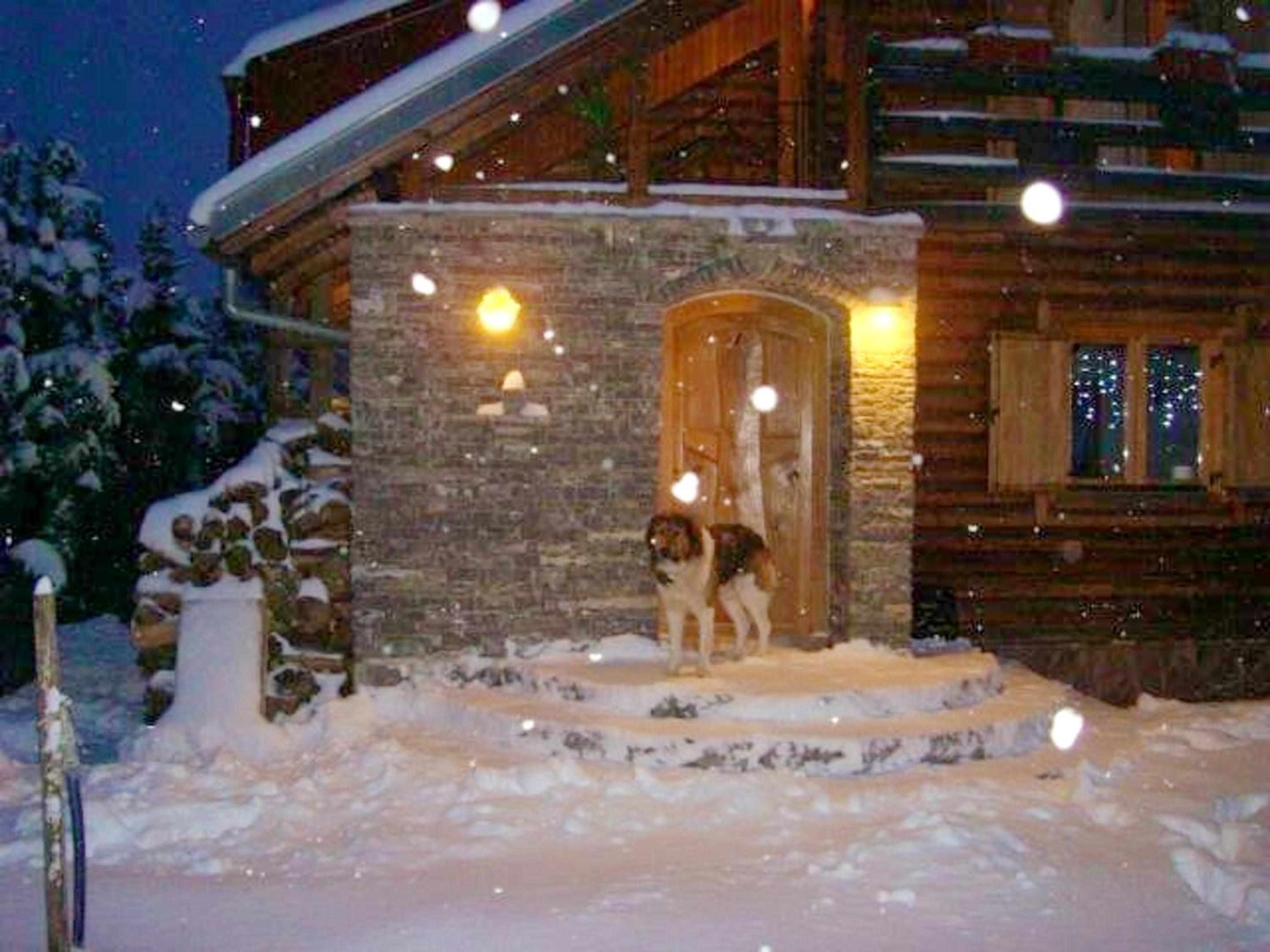 Charming House in Lohovo + Terrace