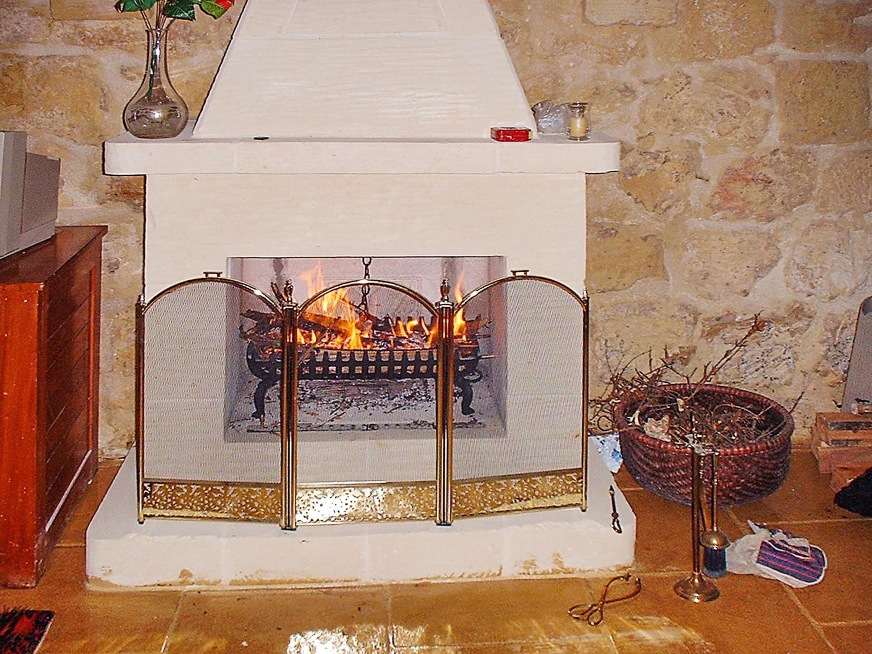 Charming House in Ix - Xewkija with Terrace and Barbecue photo 5