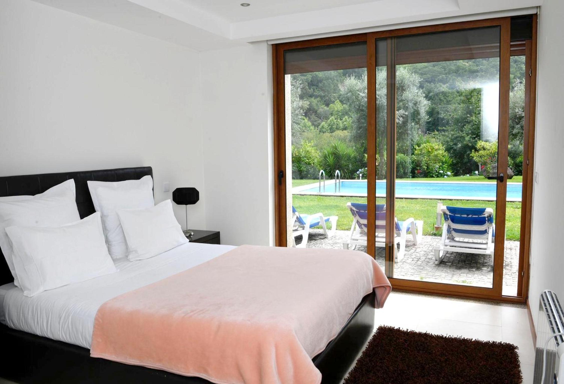 "Spacious villa in Caniçada with year-round private pool" view 5