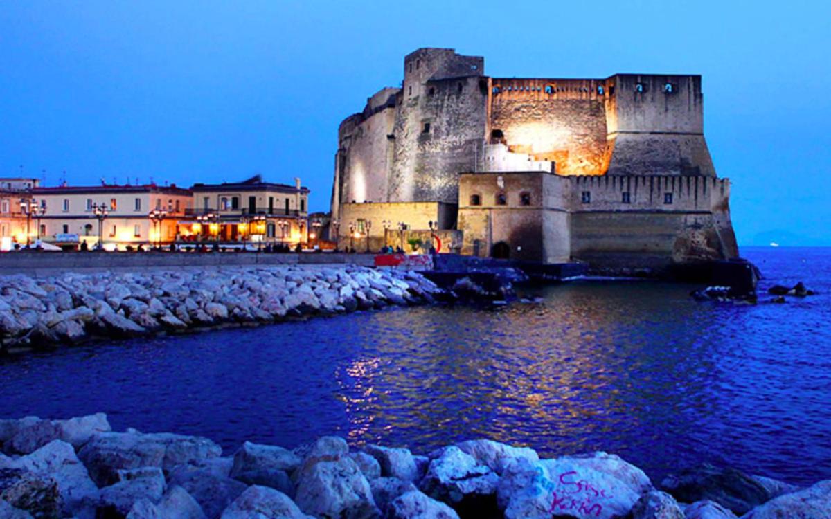 2 bedrooms appartement with city view furnished balcony and wifi at Napoli 4 km away from the beach
