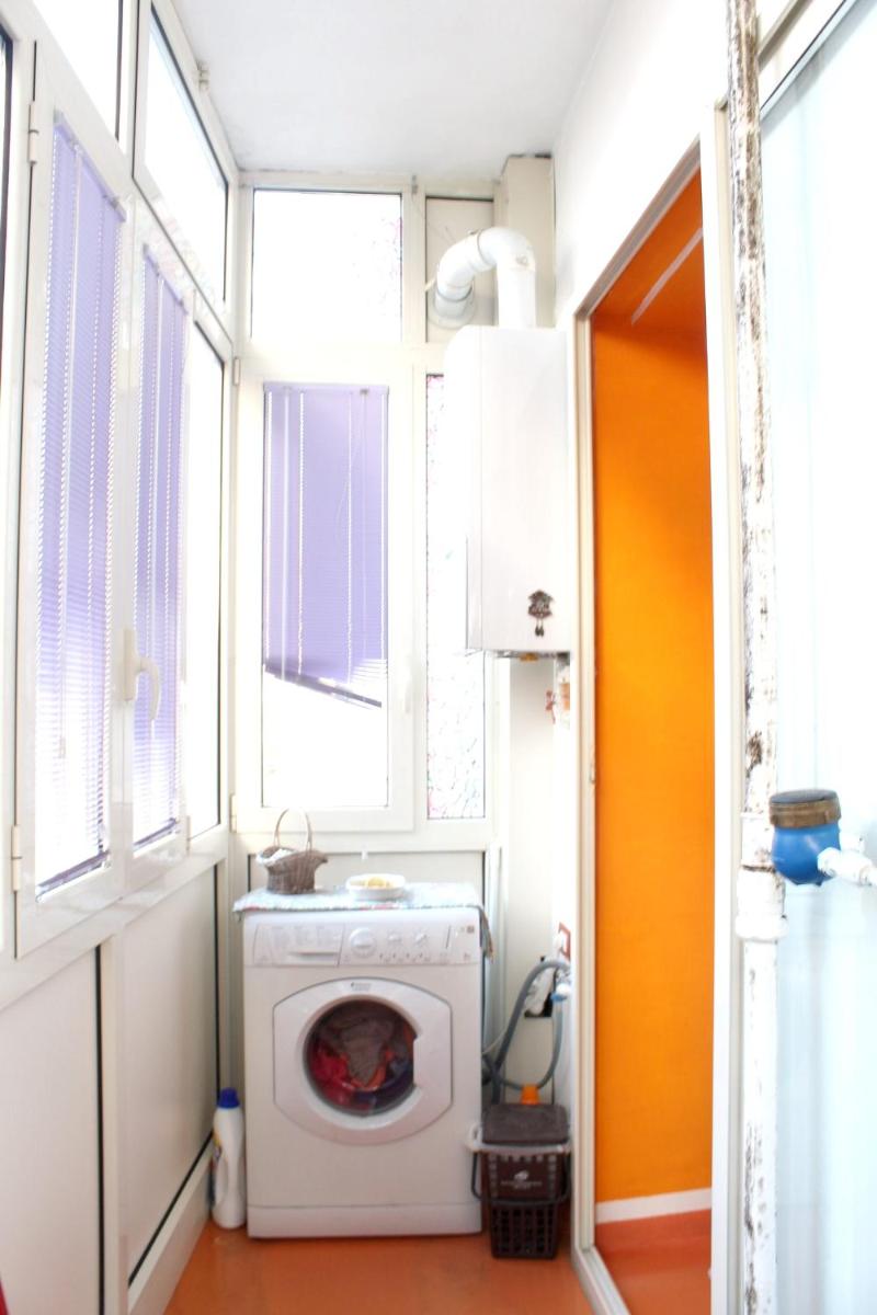 2 bedrooms appartement with city view furnished balcony and wifi at Napoli 4 km away from the beach
