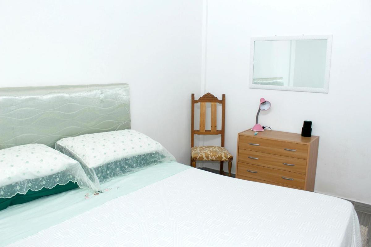 2 bedrooms appartement at Pachino 40 m away from the beach with furnished balcony view 4