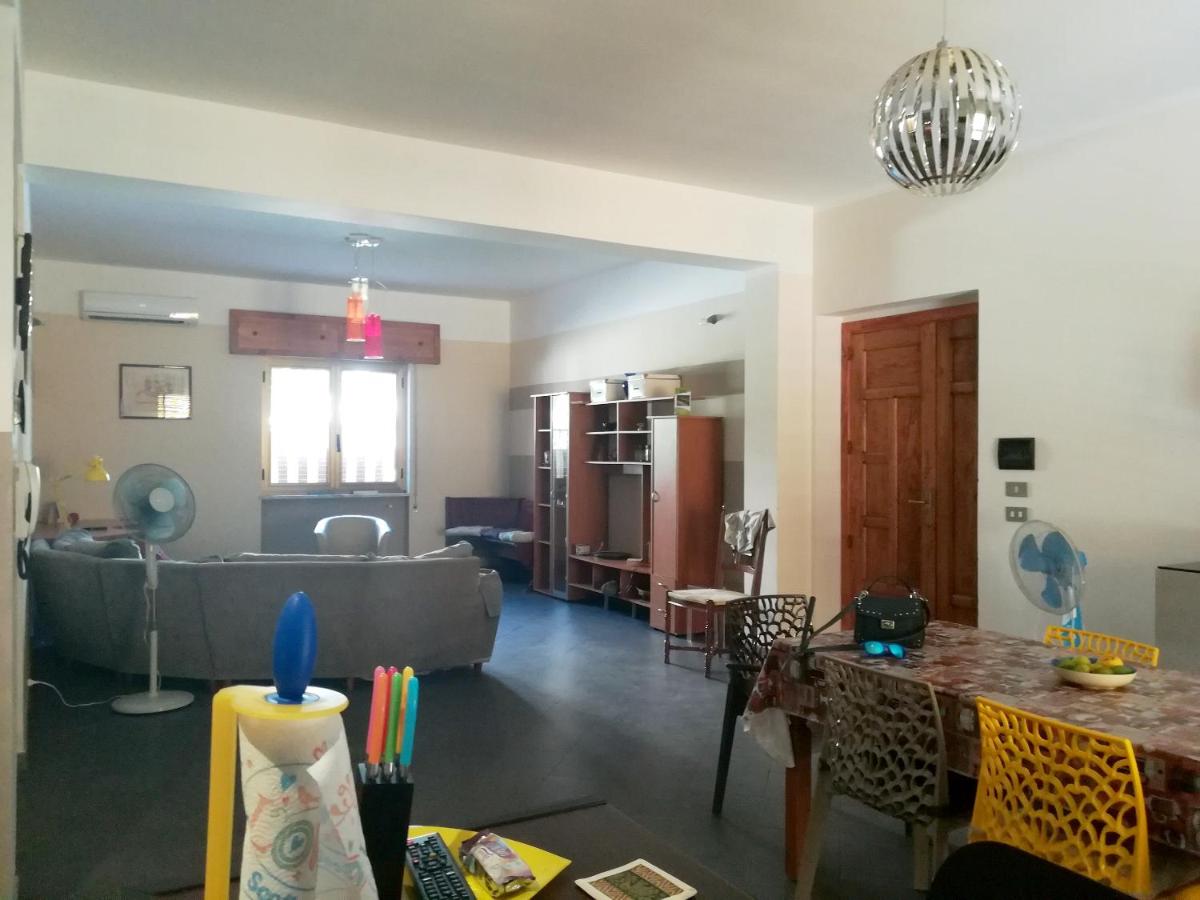 3 bedrooms appartement at Marina di Gioiosa Ionica 700 m away from the beach with furnished terrace