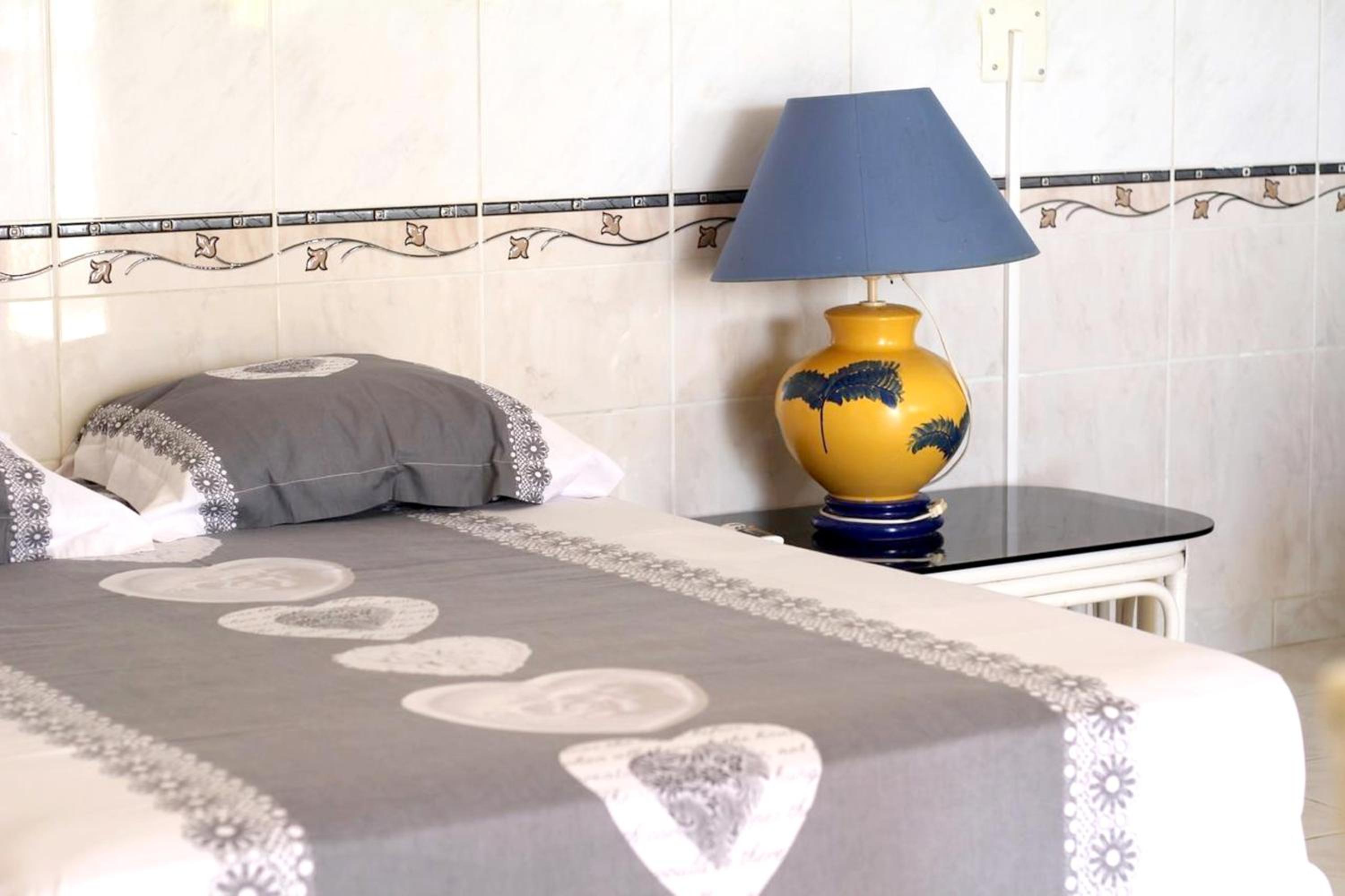 Studio confortable au Gosier 20 m² vue sur jardin view 4