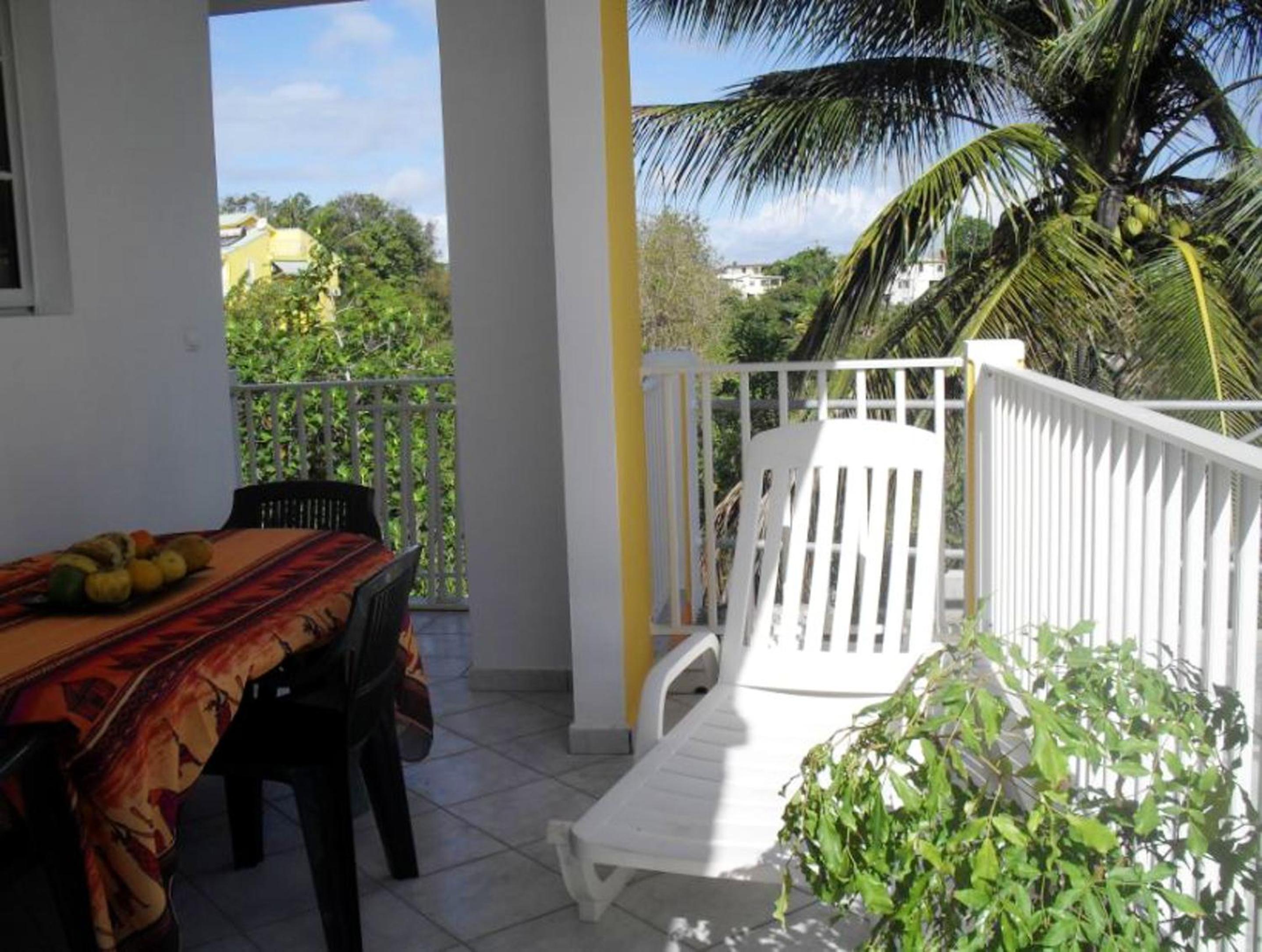 Maison charmante avec jardin clos à Sainte-Anne view 2