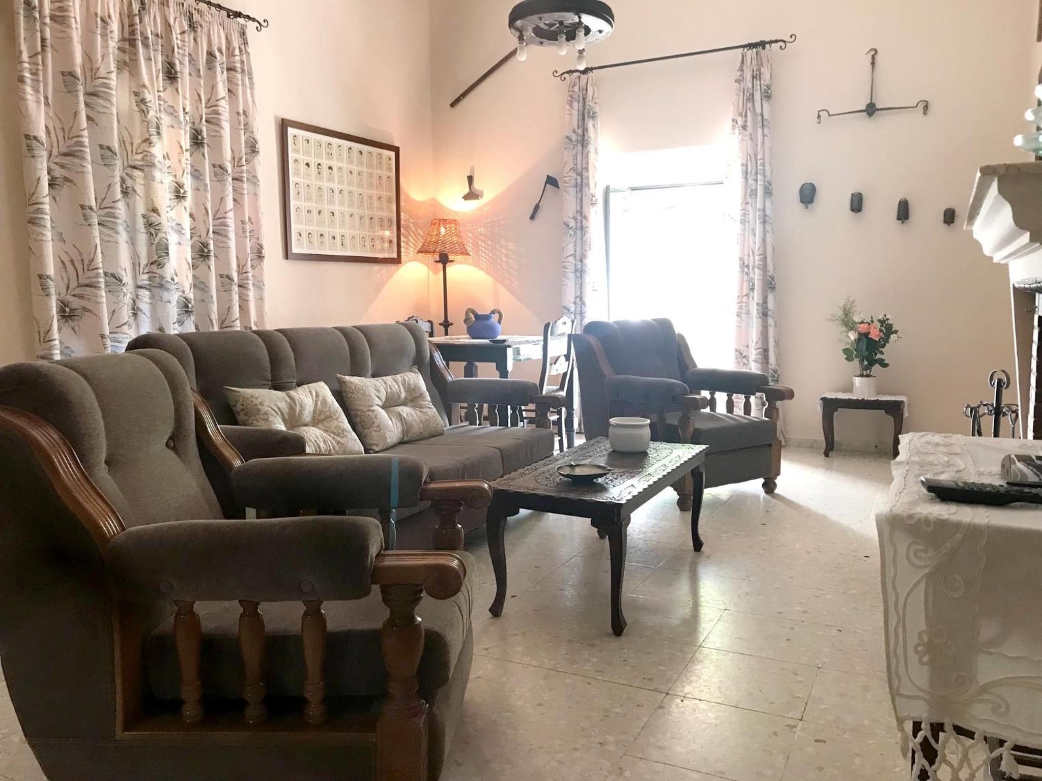 Elegant Villa in El Saucejo with Private Pool view 3