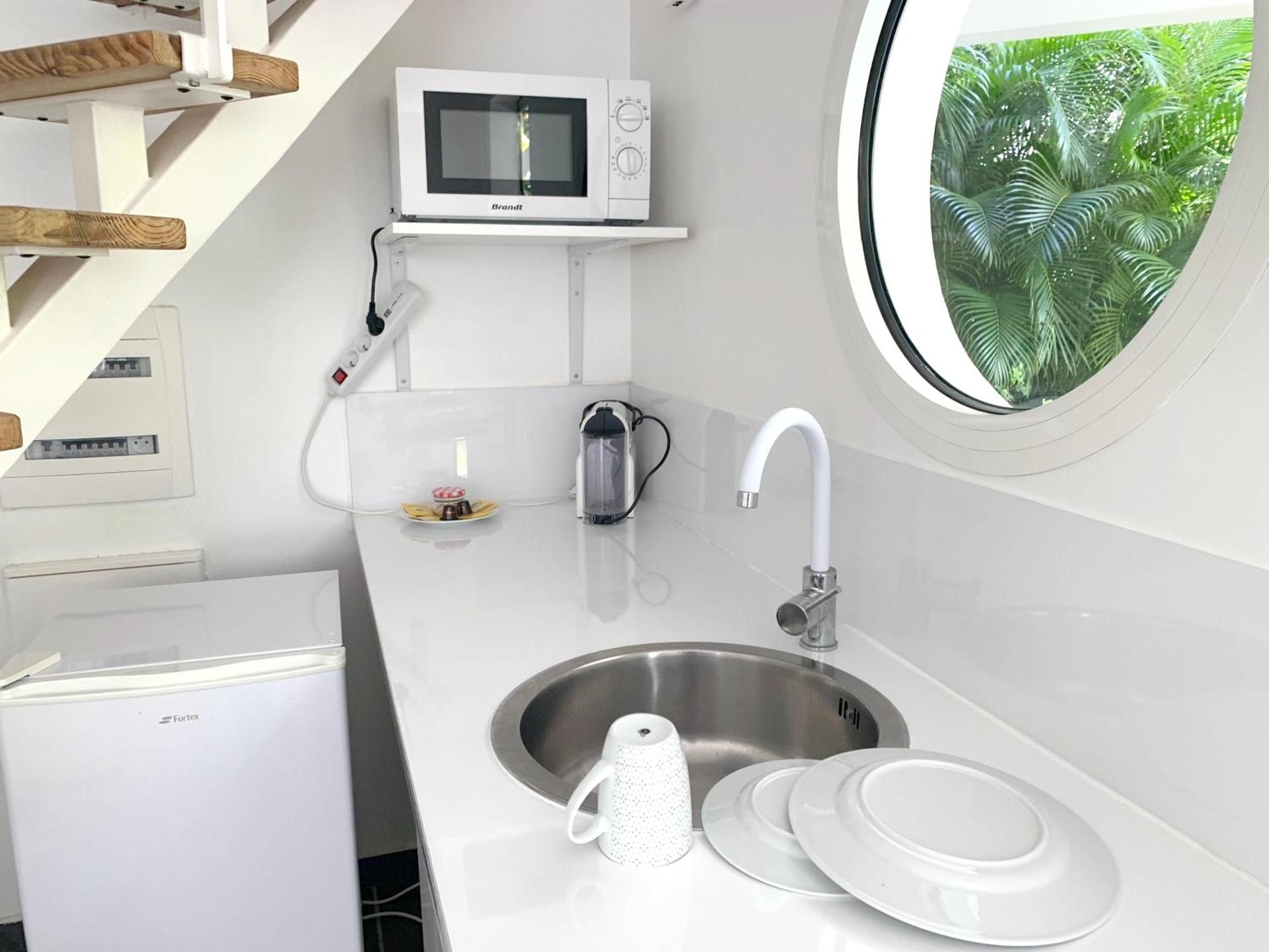 Appartement charmant Le Moule + piscine