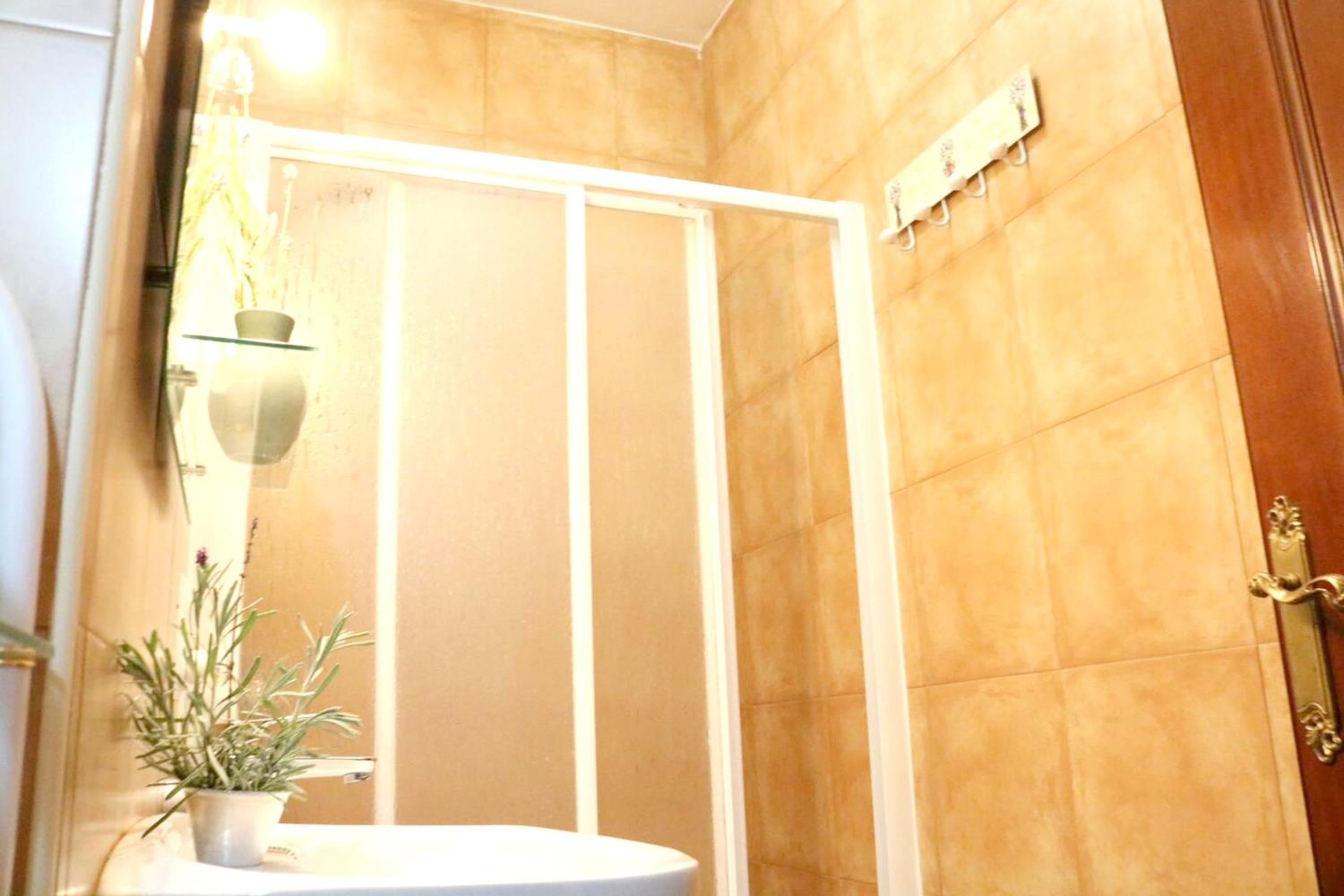 Contemporary Apartment in Salamanca 45 sqm Wheelchair Access