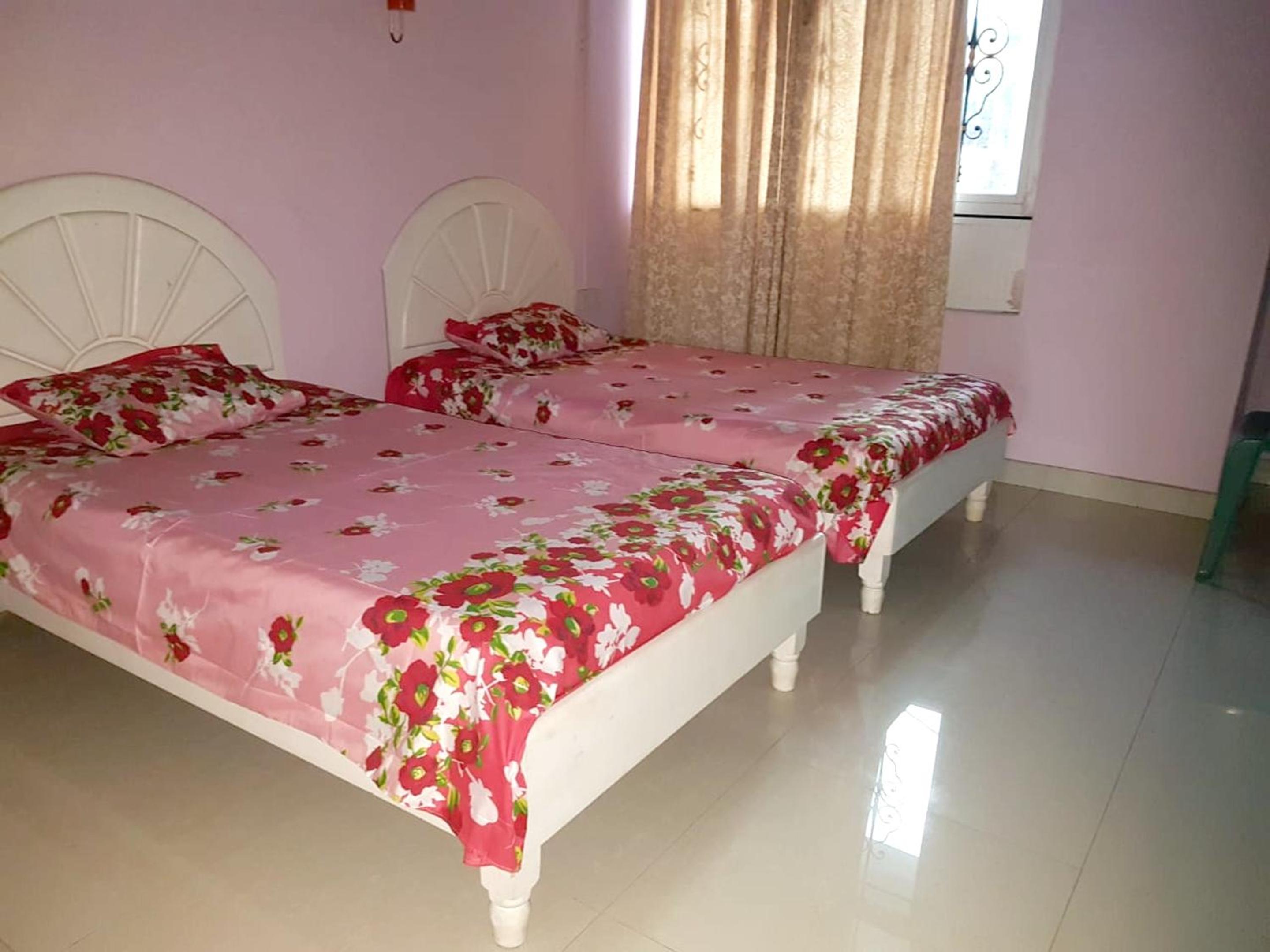 Spacious Apartment Trou aux Biches