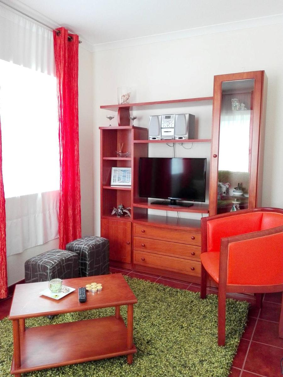One bedroom appartement with sea view terrace and wifi at Lajes Do Pico view 3