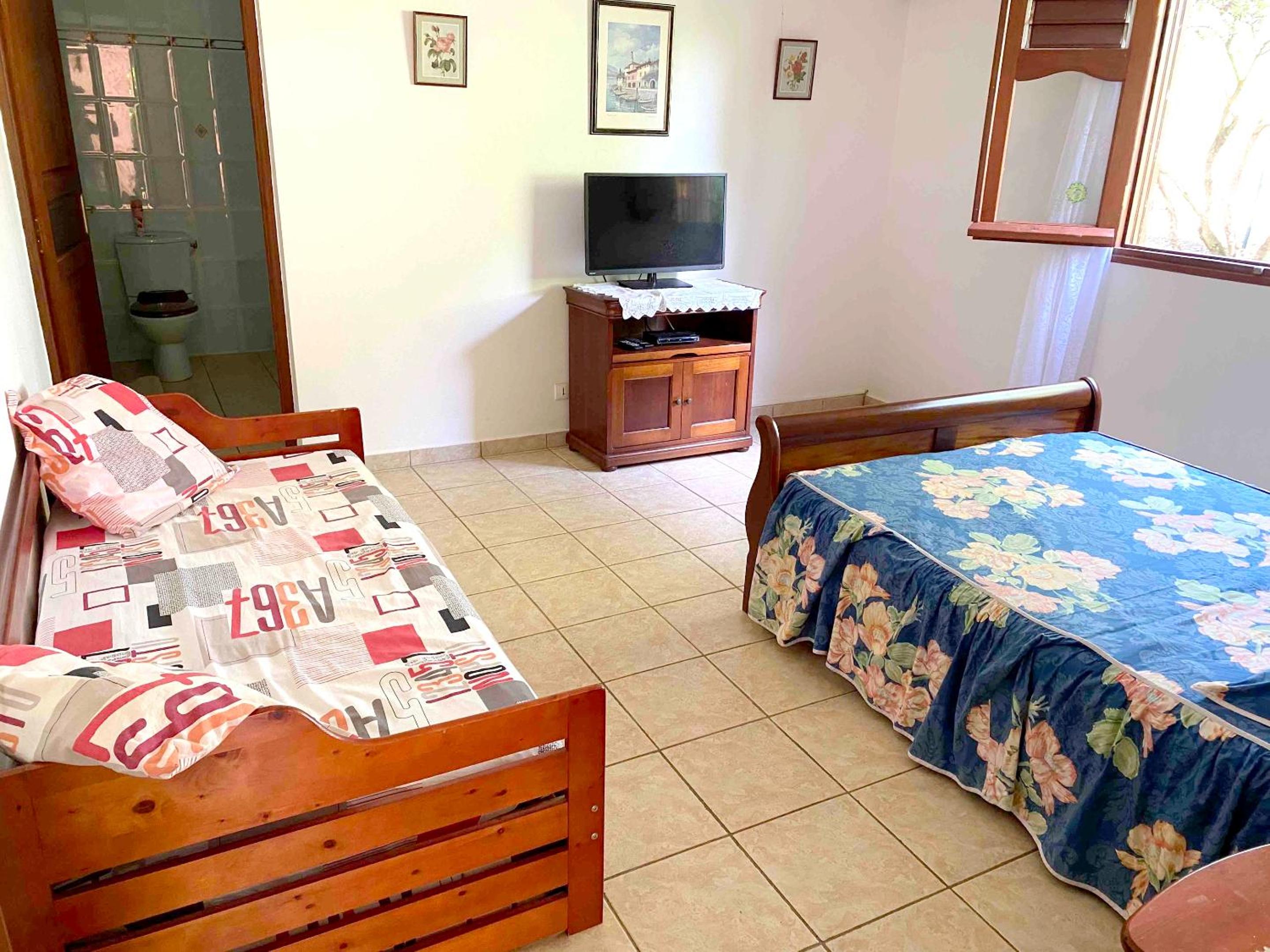 Appartement moderne à Sainte-Anne avec jacuzzi - 48 m². view 3