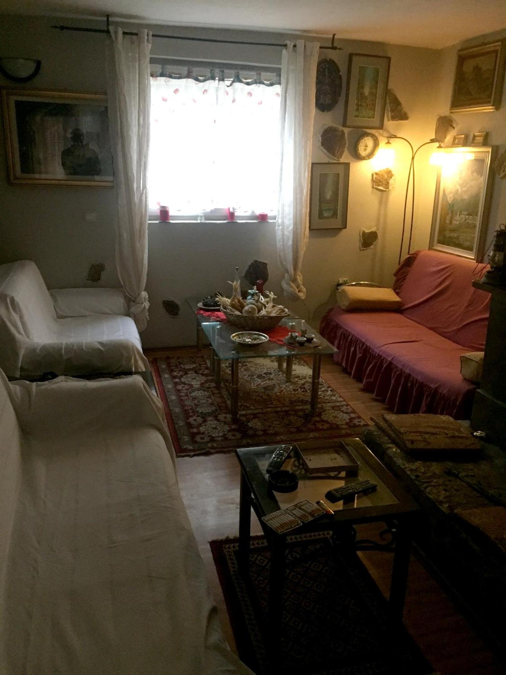 Spacious and Charming House in Vozuća with Large Garden