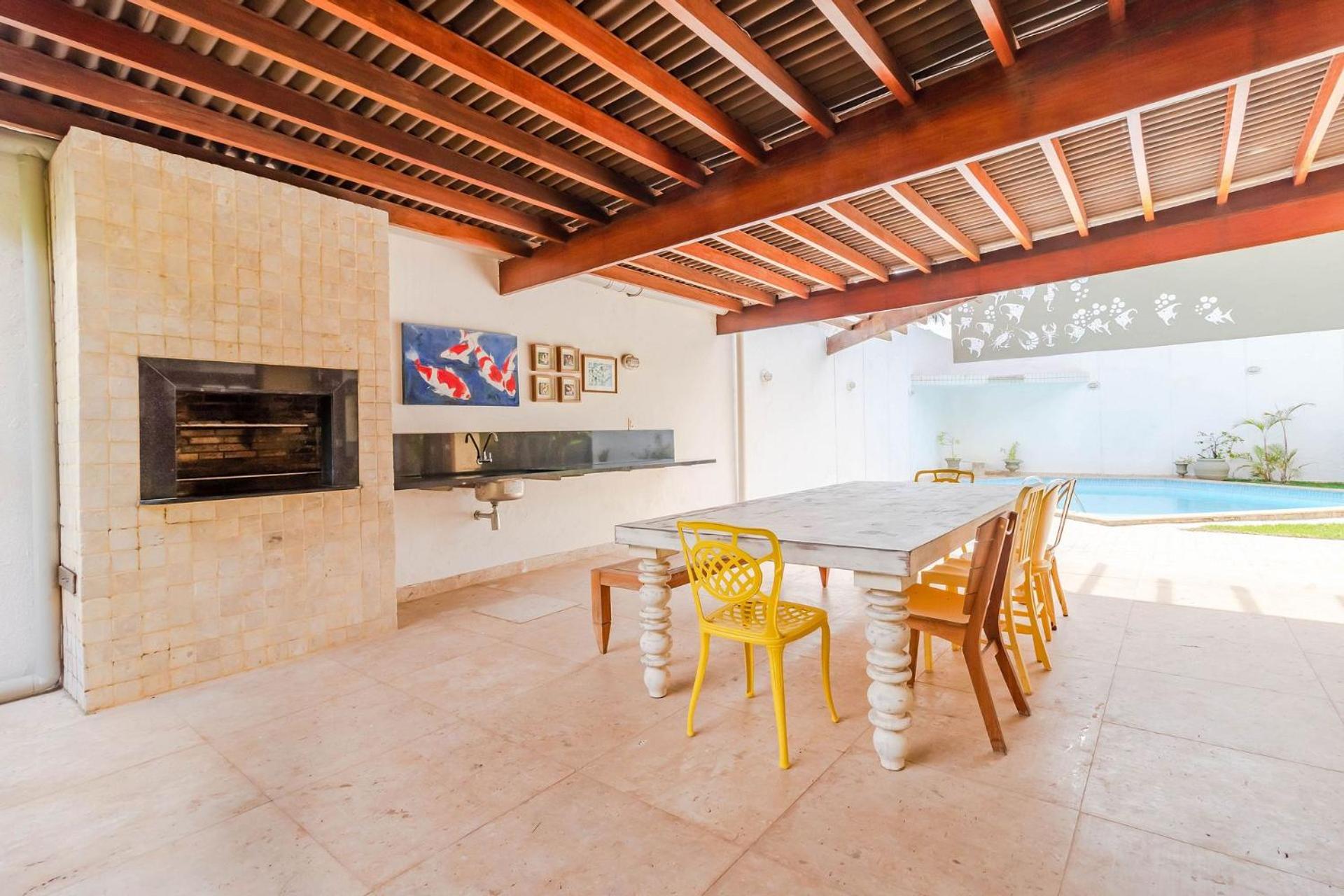 IP01 House 5 Suites 100m from Pedra do Sal Beach