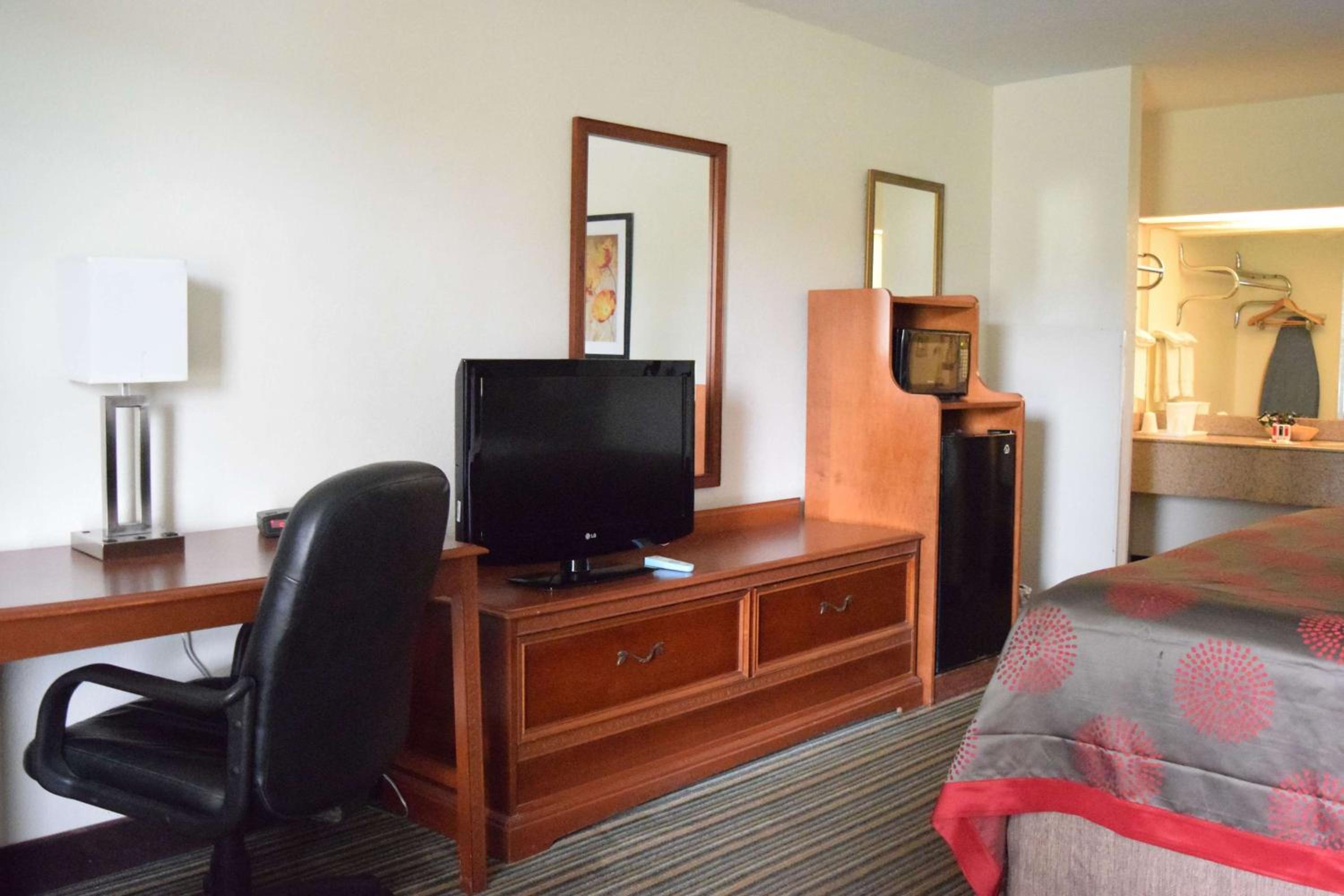 Ramada by Wyndham Savannah Gateway, Foto 32