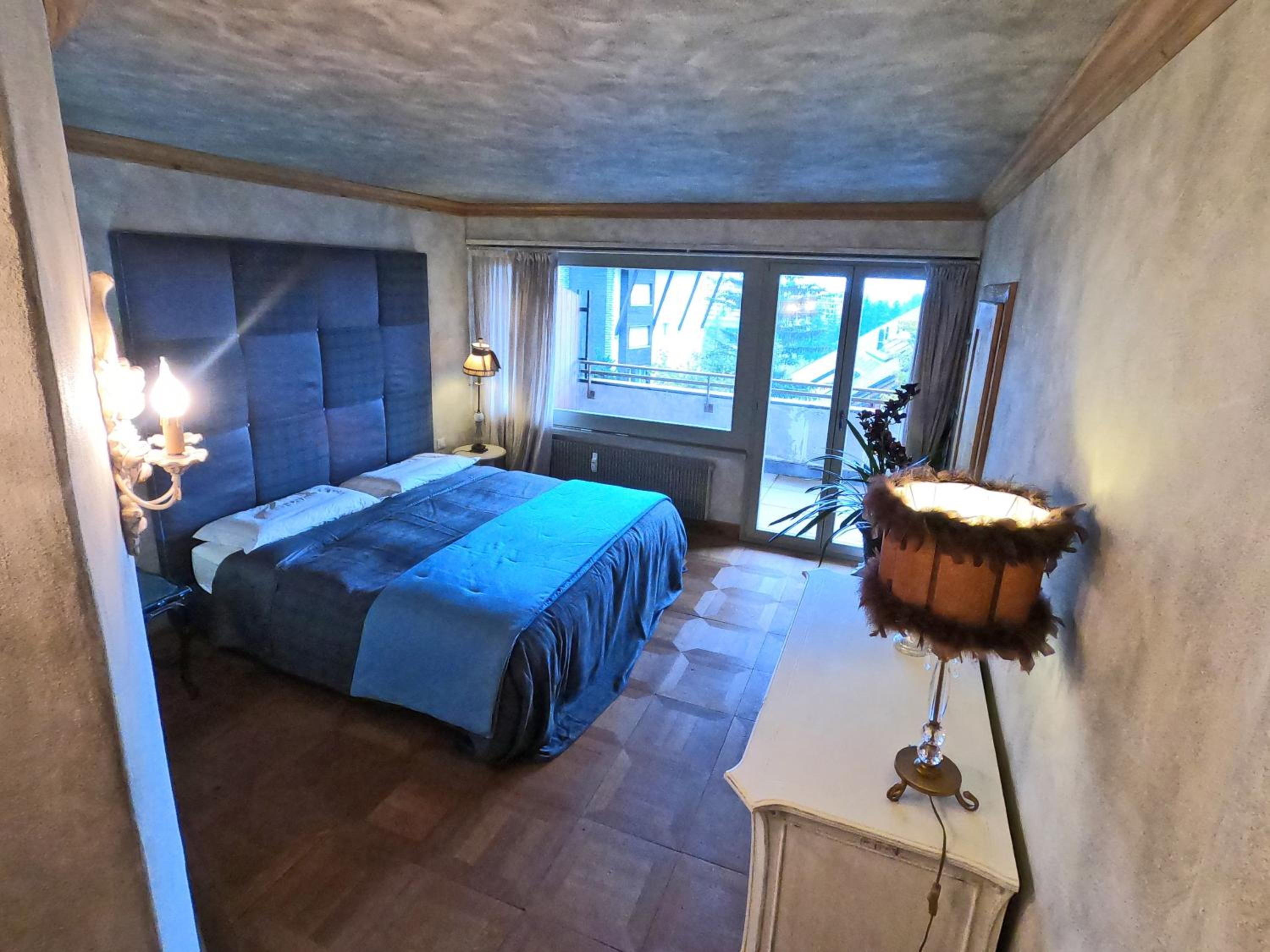 Beautiful apartment over the mountain view 3
