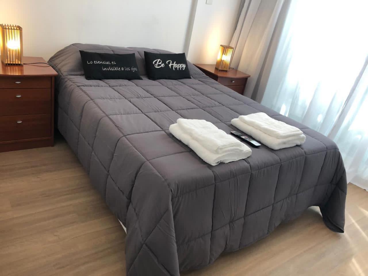 Monroe Suites en Buenos Aires — hotel room
