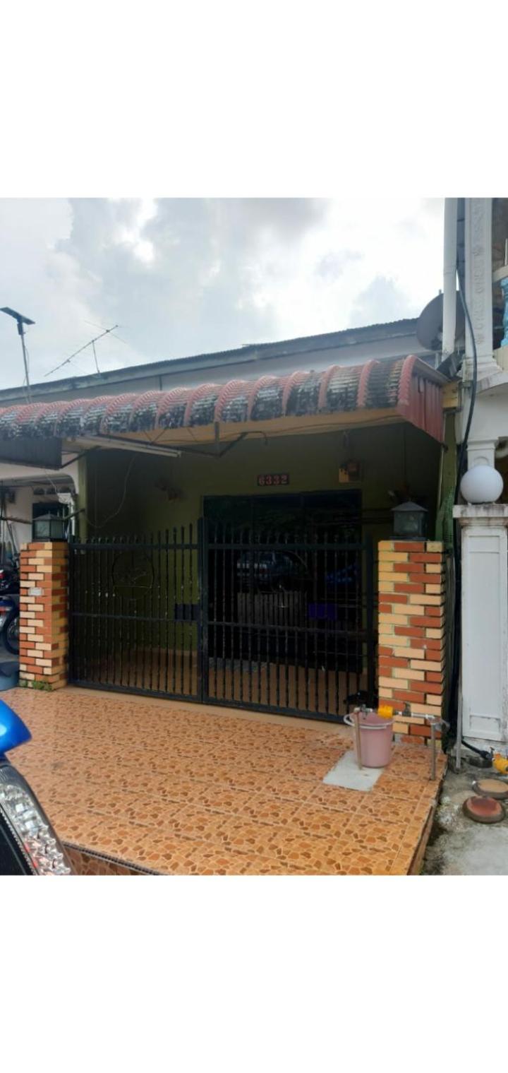 Reeniy Homestay Mersing photo 2