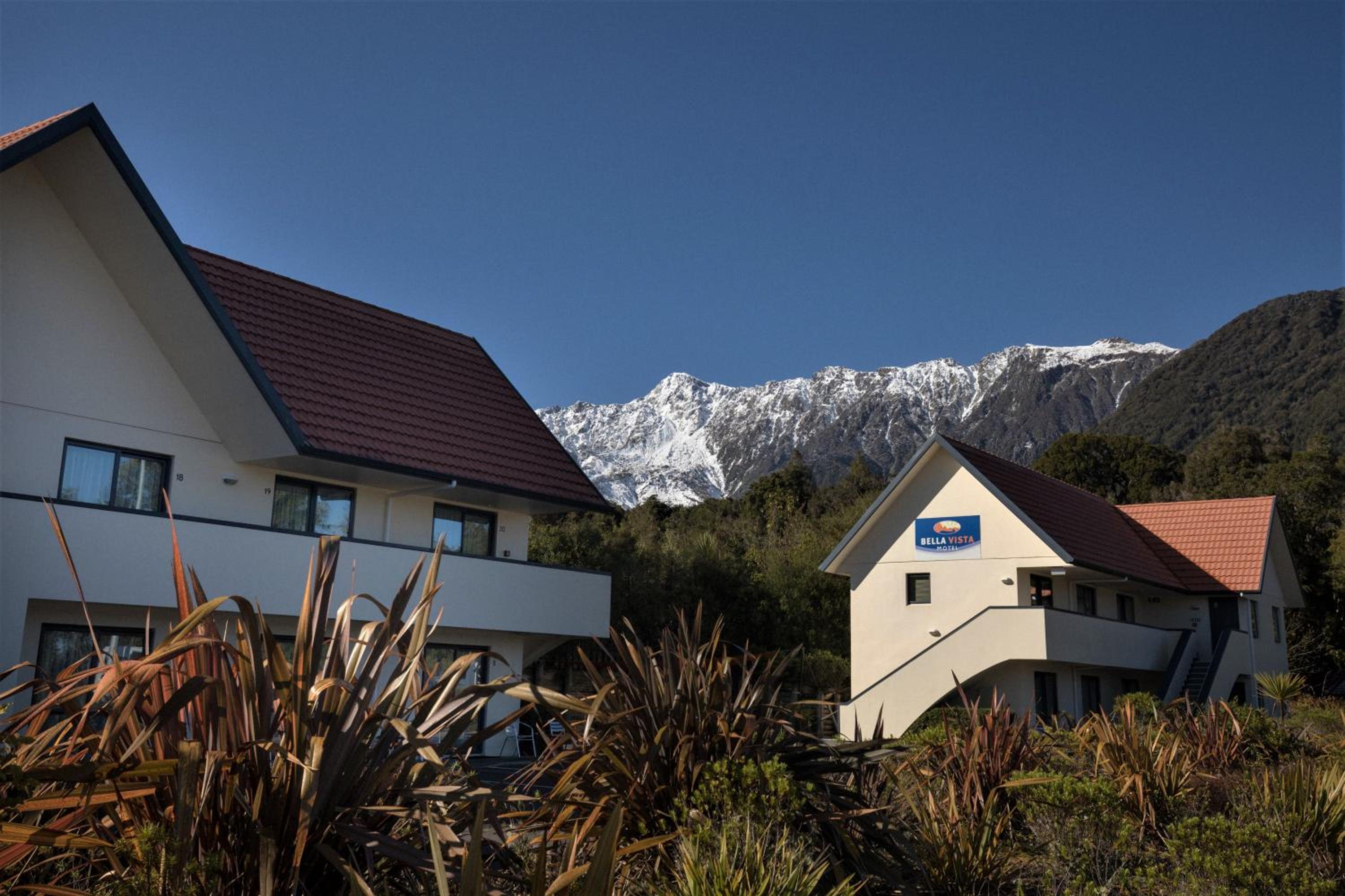 Hotel Bella Vista Motel Fox Glacier - Image 1