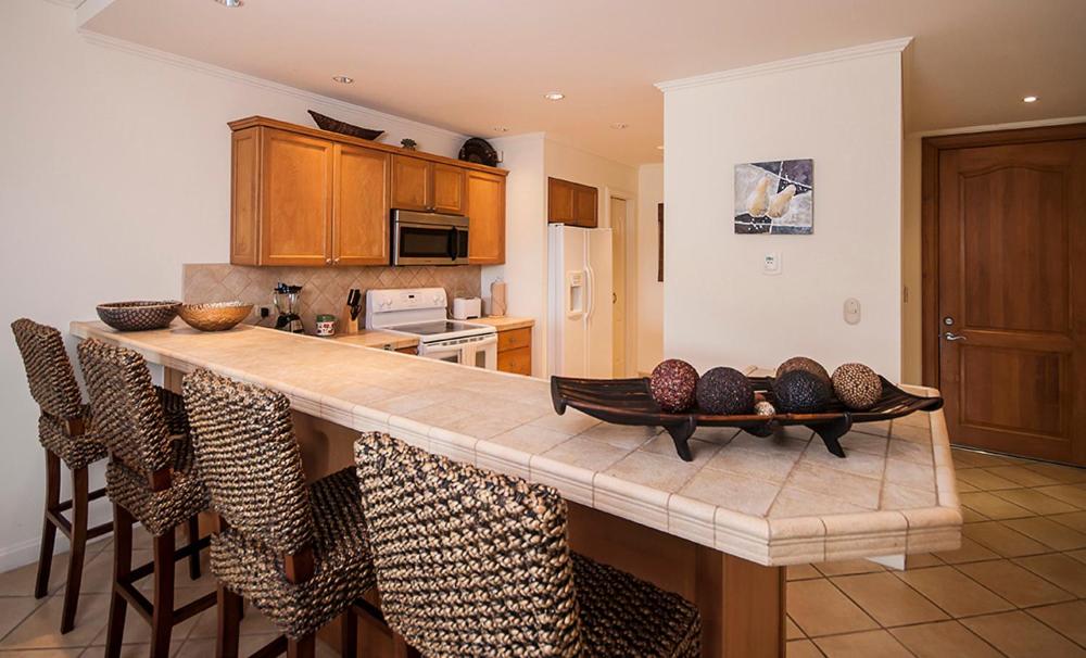 Ocean View Condo in Los Sueños