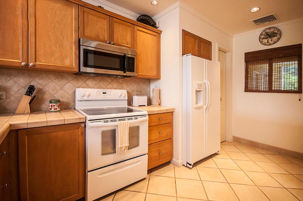 Ocean View Condo in Los Sueños
